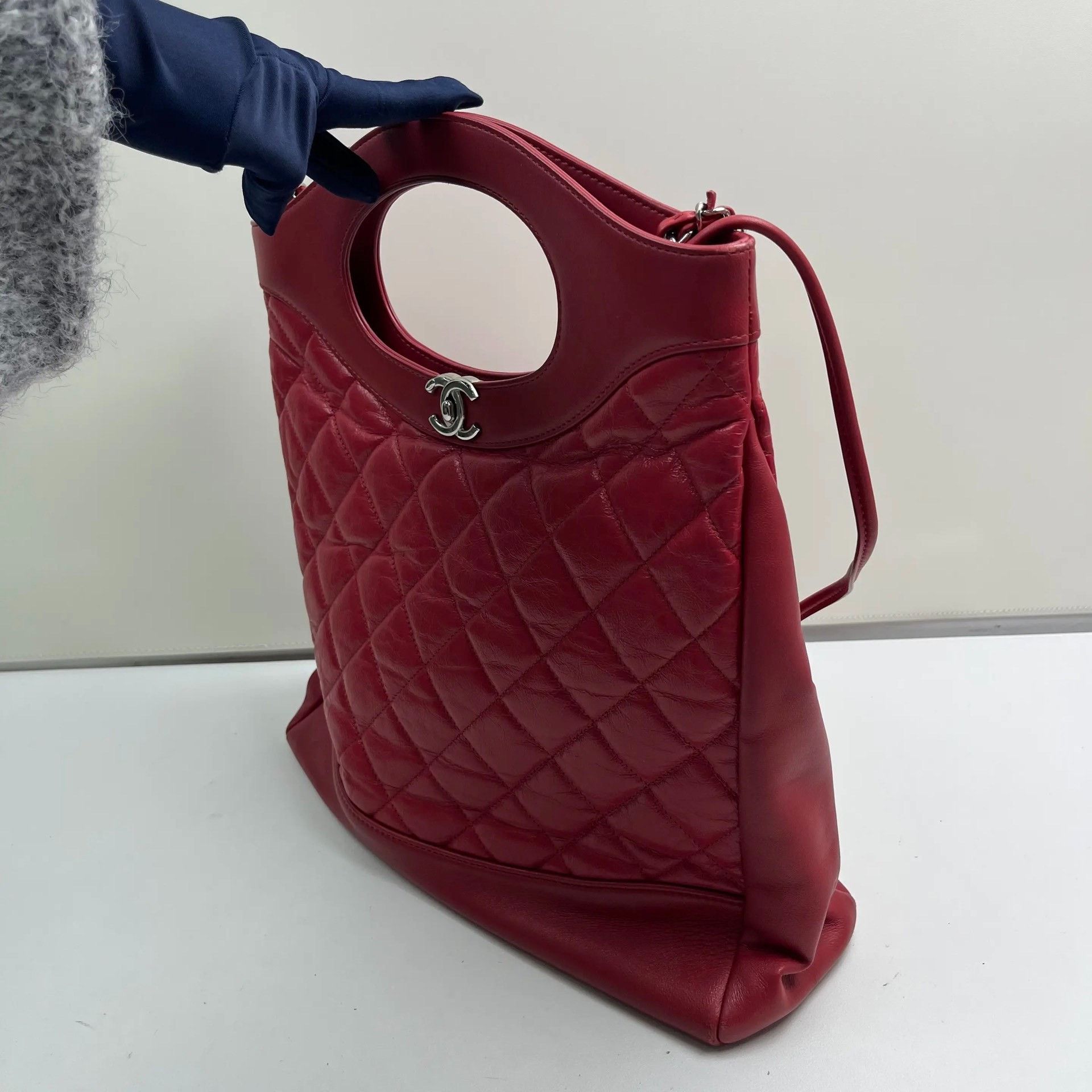 Chanel Pre-loved Bag Very good condition Size ONE SIZE - 4 Thumbnail