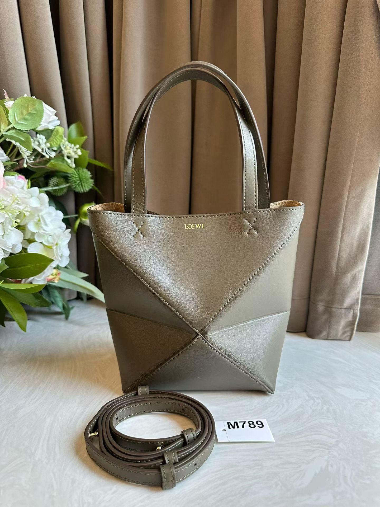 Loewe Pre-loved Bag Very good condition Size ONE SIZE - 3 Thumbnail