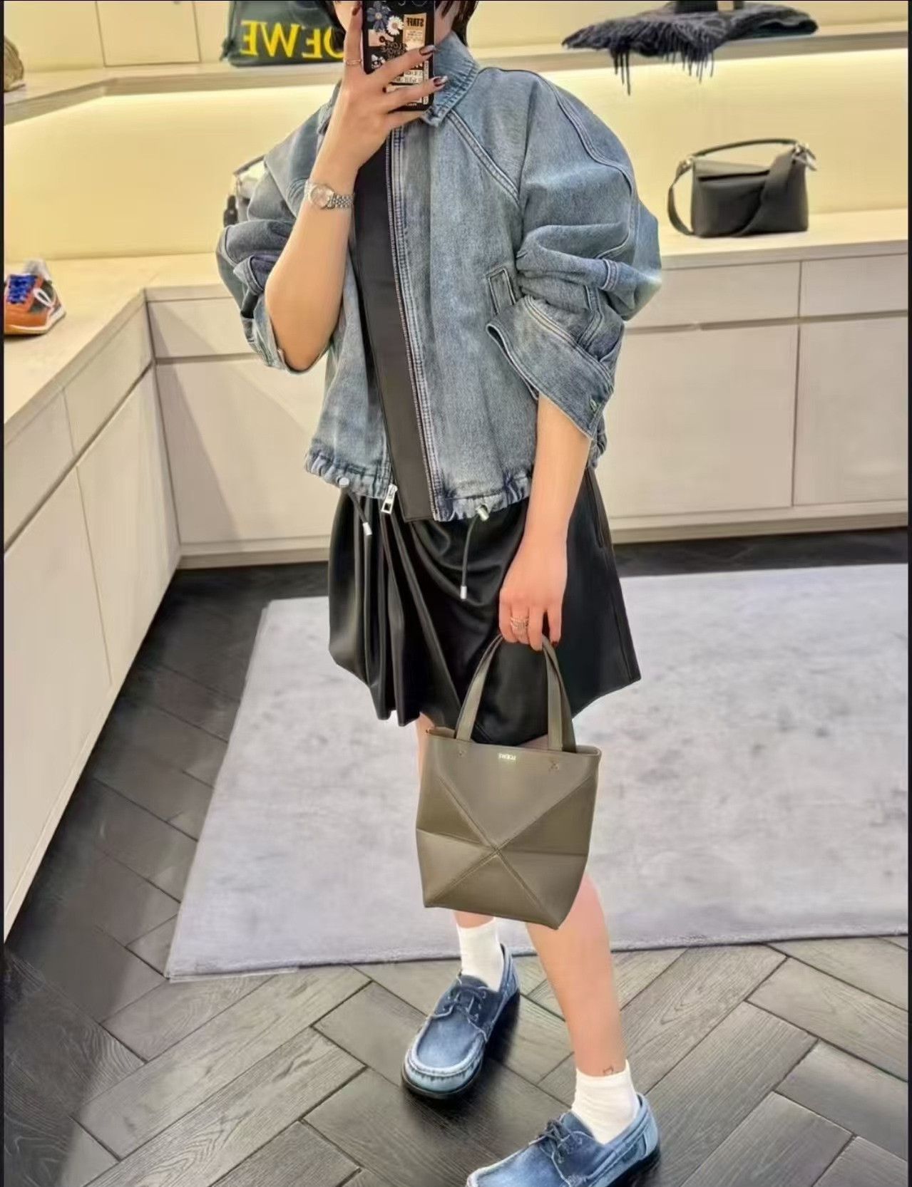 Loewe Pre-loved Bag Very good condition Size ONE SIZE - 7 Thumbnail