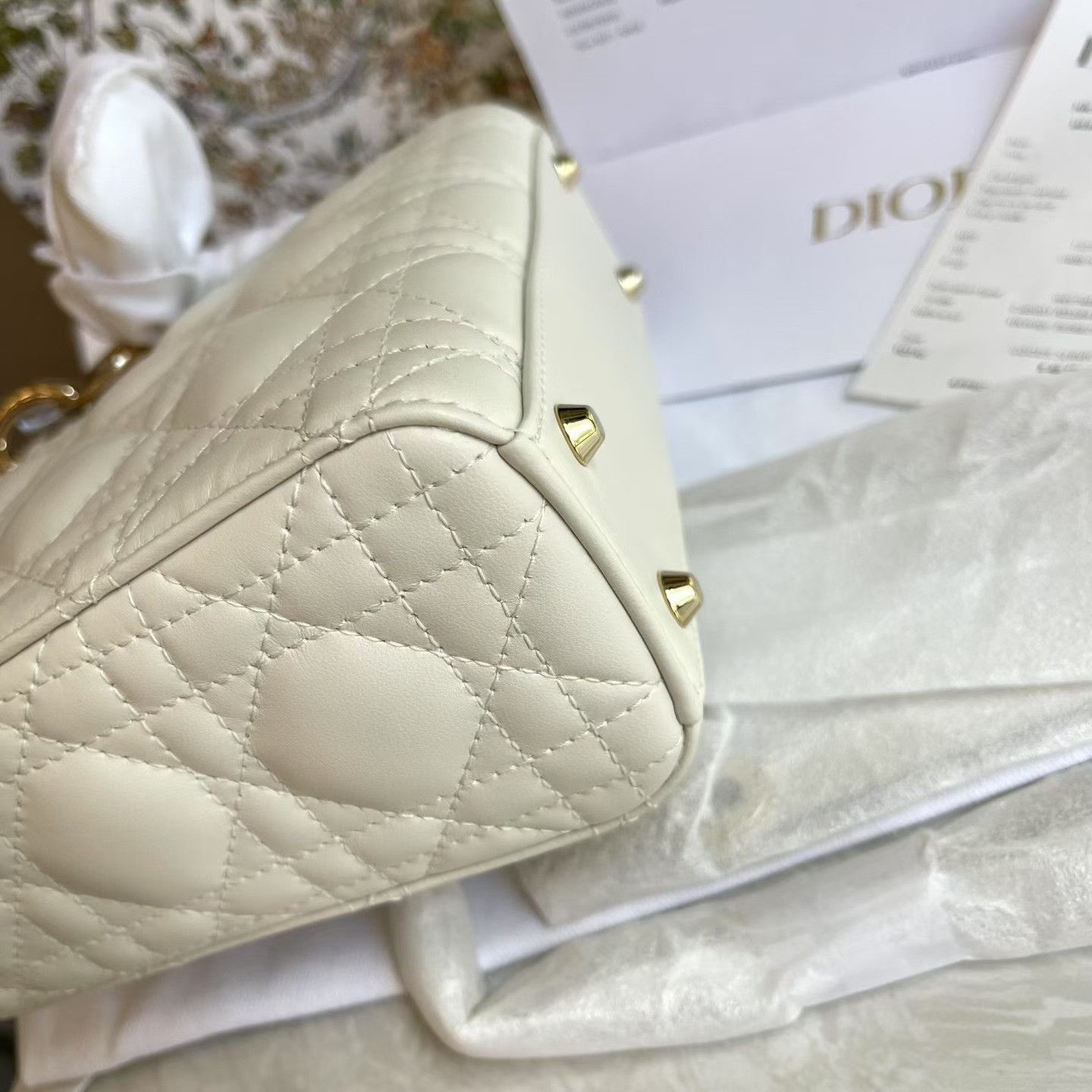 Dior Pre-loved Bag Very good condition Size ONE SIZE - 8 Thumbnail