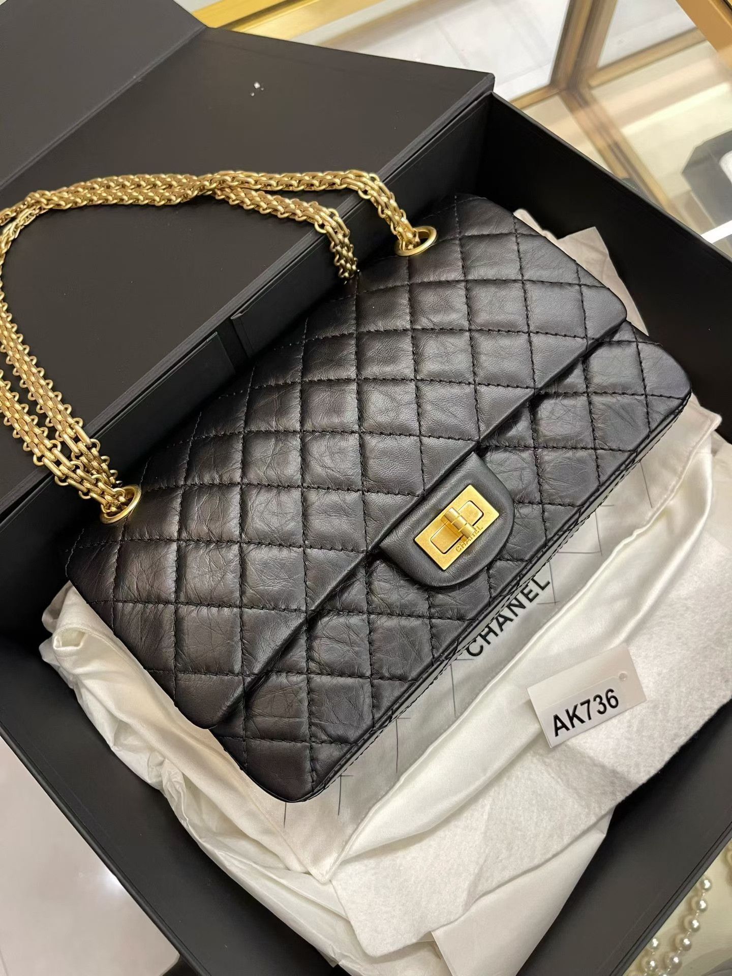 Chanel Pre-loved Bag Very good condition Size ONE SIZE - 2 Thumbnail