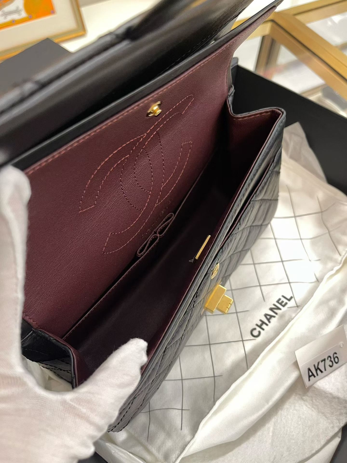 Chanel Pre-loved Bag Very good condition Size ONE SIZE - 8 Thumbnail