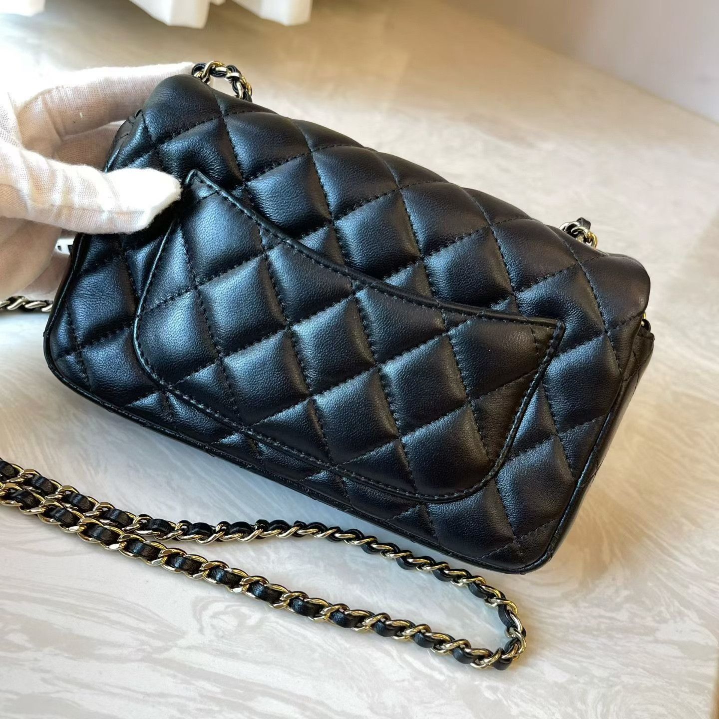 Chanel Pre-loved Bag Very good condition Size ONE SIZE - 5 Thumbnail