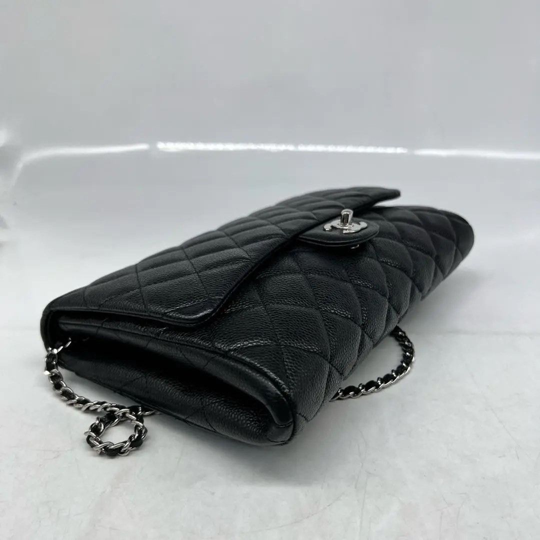 Chanel Pre-loved Bag Very good condition Size ONE SIZE - 5 Thumbnail