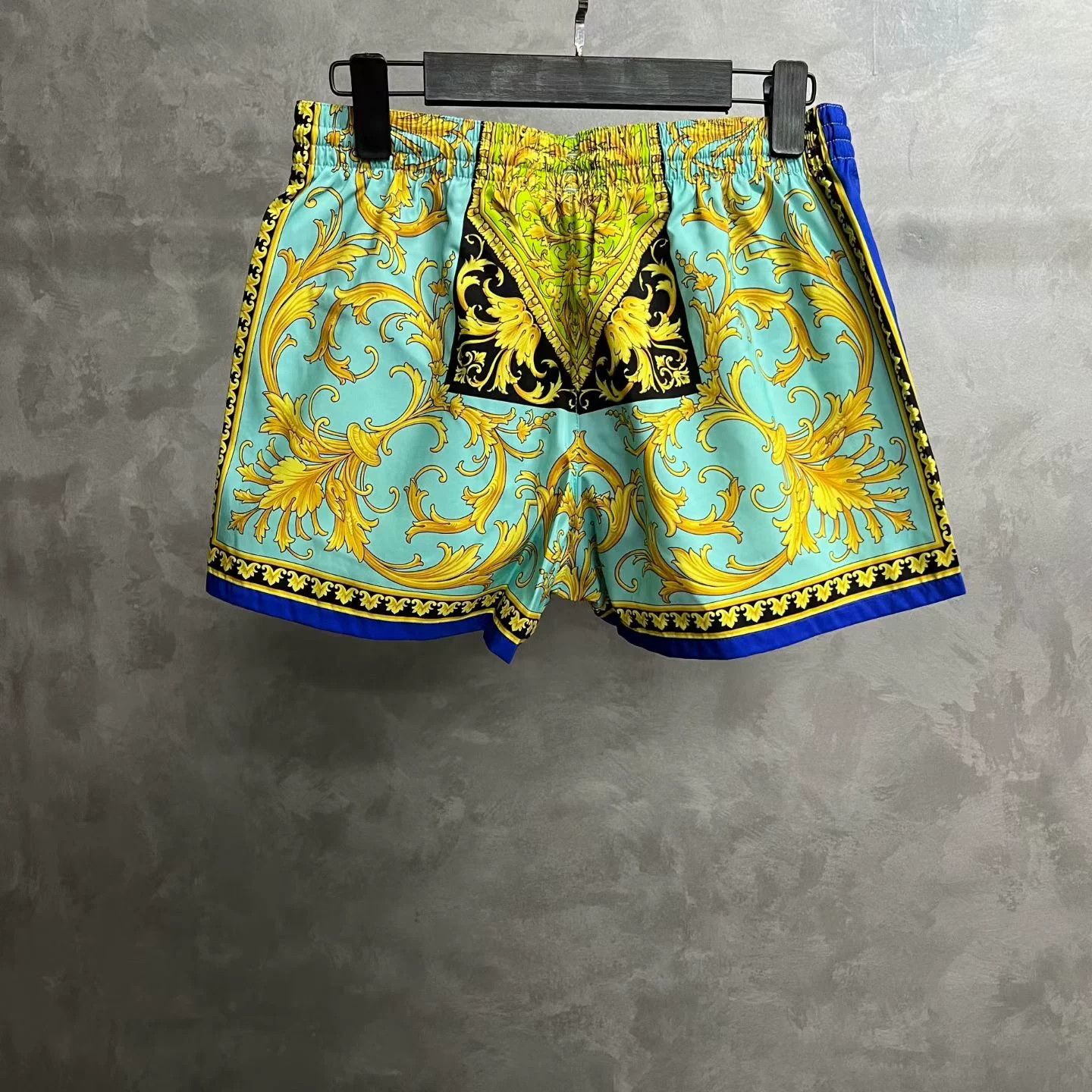 Versace Versace Multi Hoodie 4 Men Size US XS / EU 42 / 0 - 5 Thumbnail