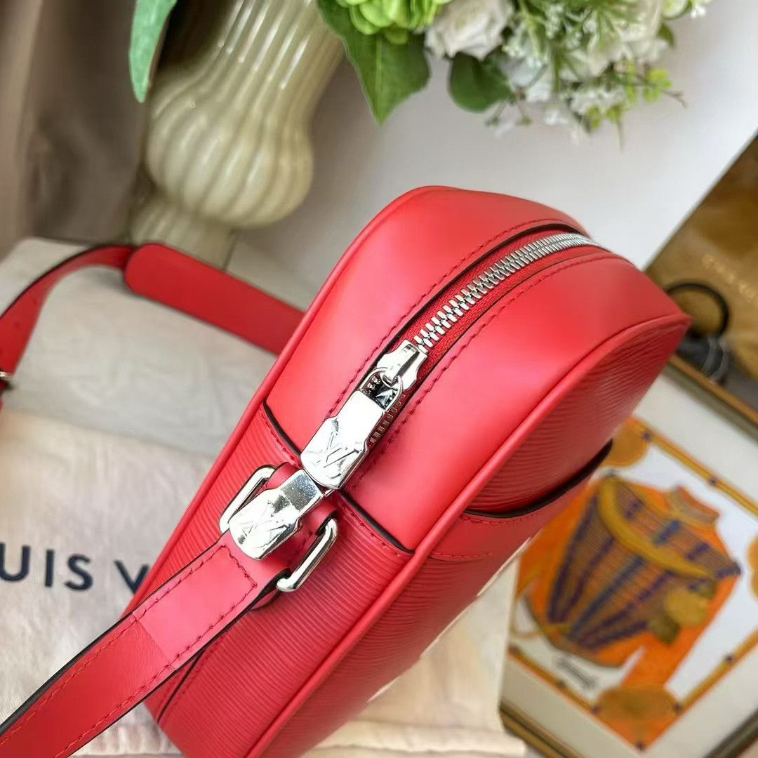 Louis Vuitton Pre-loved Bag Very good condition Size ONE SIZE - 4 Thumbnail