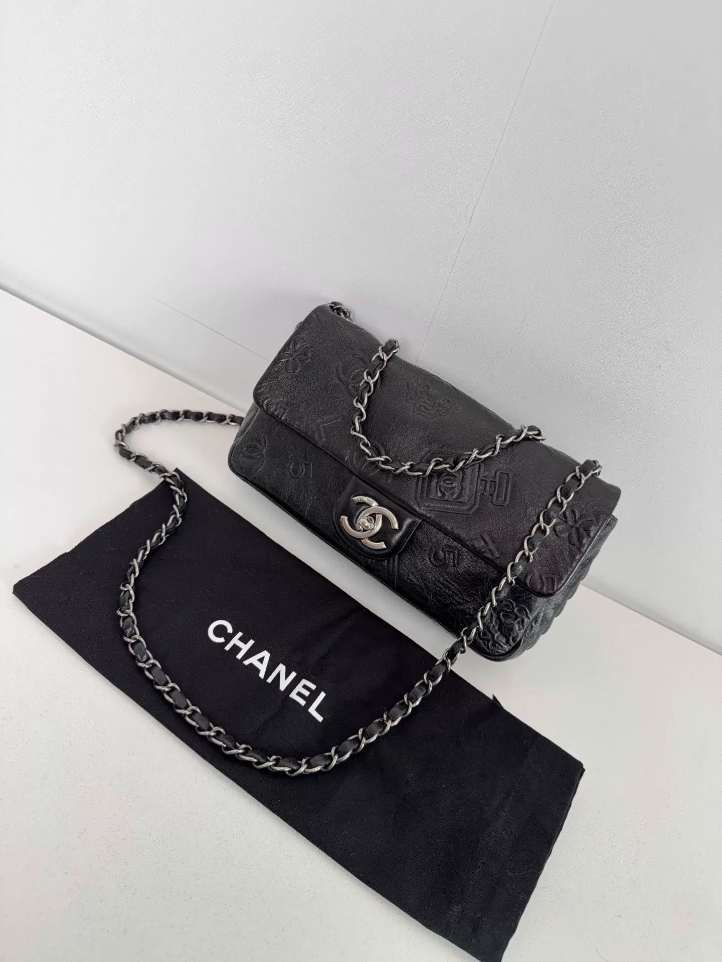 Chanel Pre-loved Bag Very good condition Size ONE SIZE - 3 Thumbnail