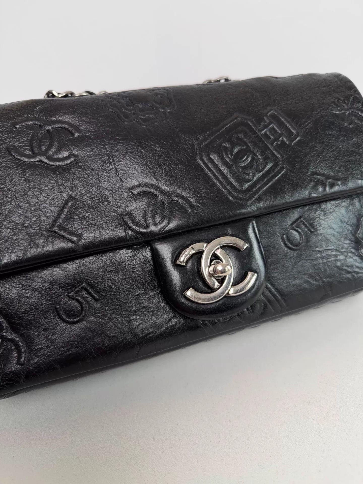 Chanel Pre-loved Bag Very good condition Size ONE SIZE - 2 Thumbnail