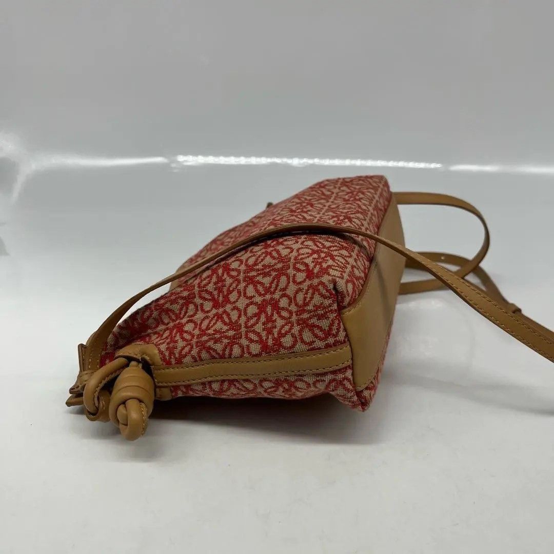 Loewe Pre-loved Bag Very good condition Size ONE SIZE - 8 Thumbnail