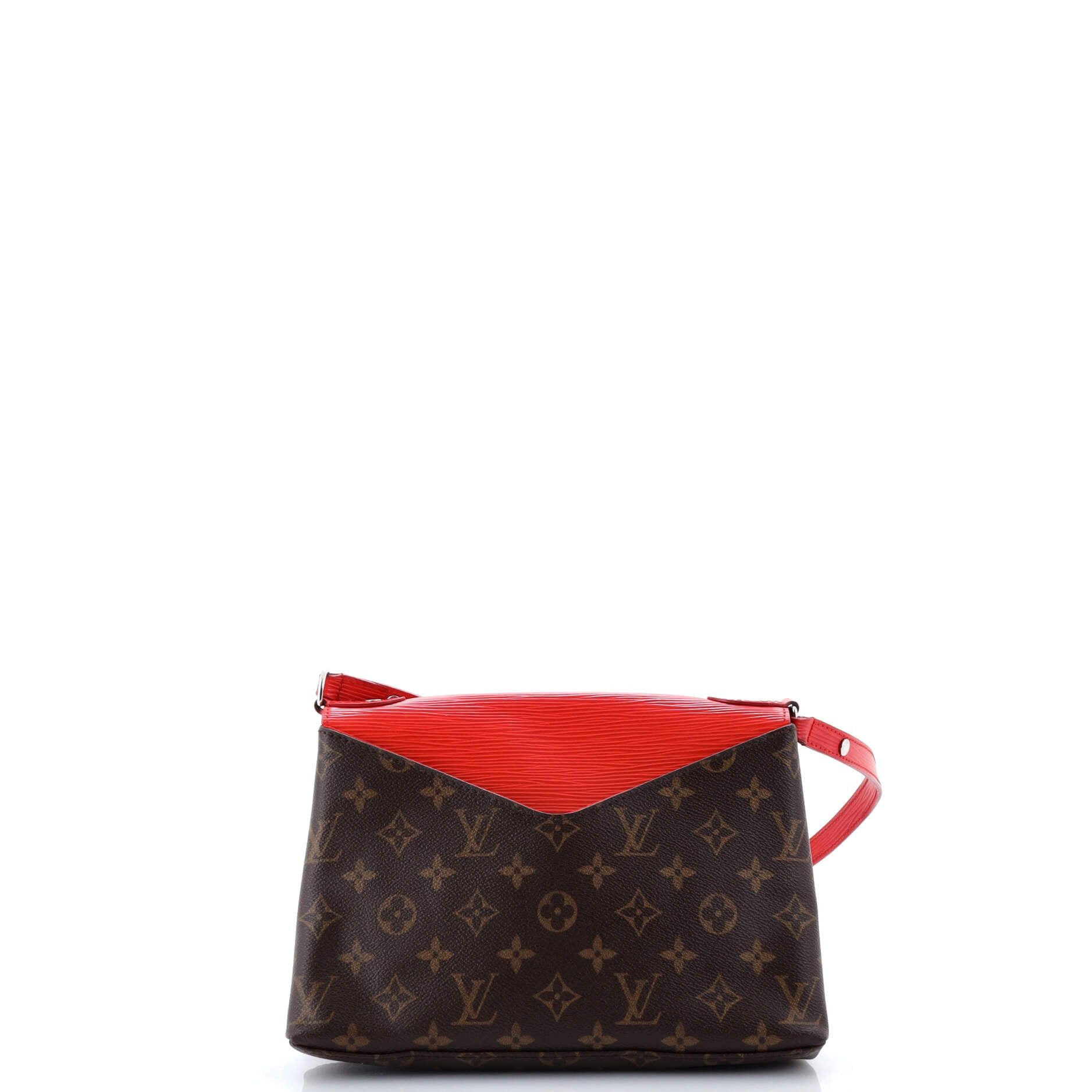 Louis Vuitton Saint Michel Handbag Size ONE SIZE - 3 Thumbnail