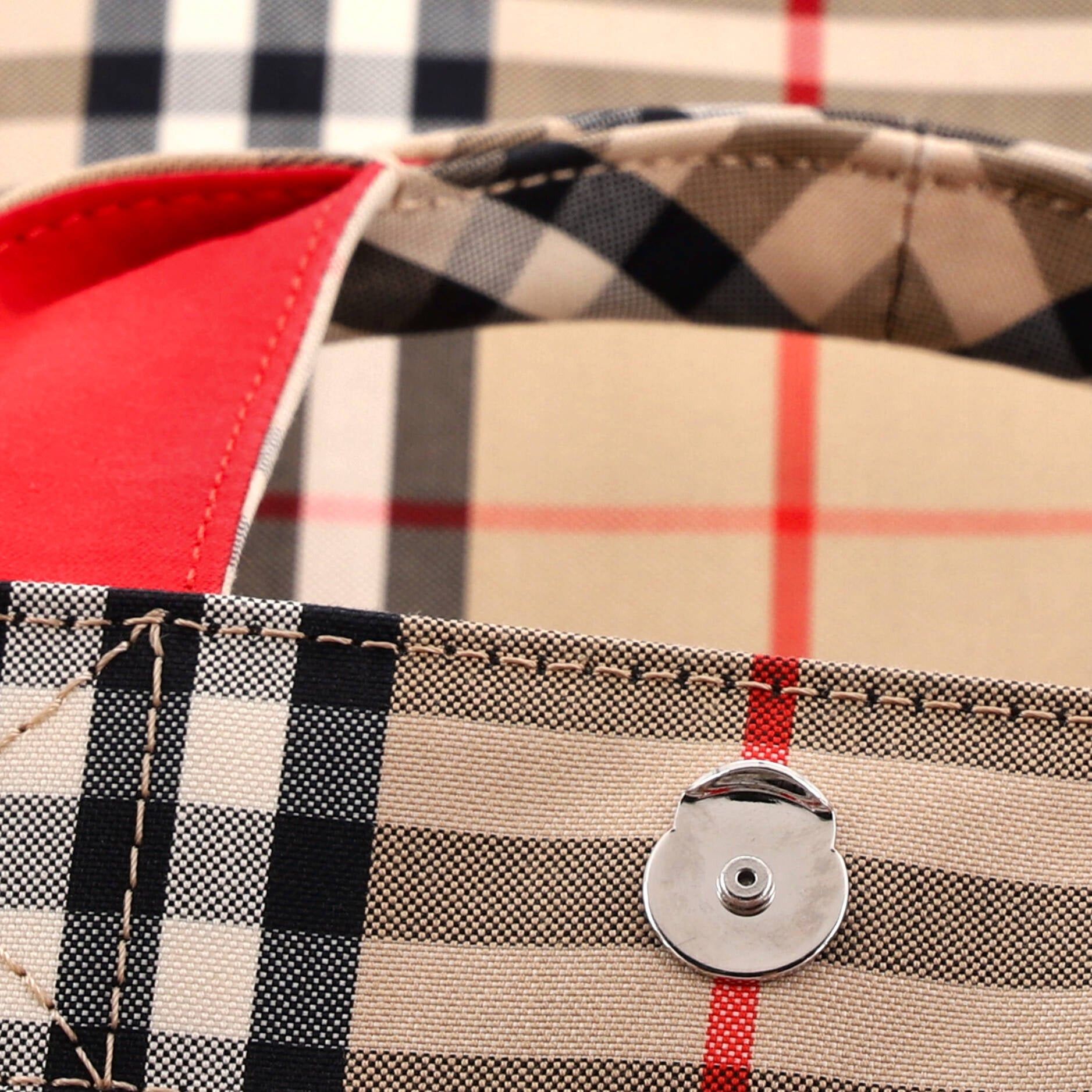 Burberry Artie Convertible Tote Bag Size ONE SIZE - 6 Thumbnail