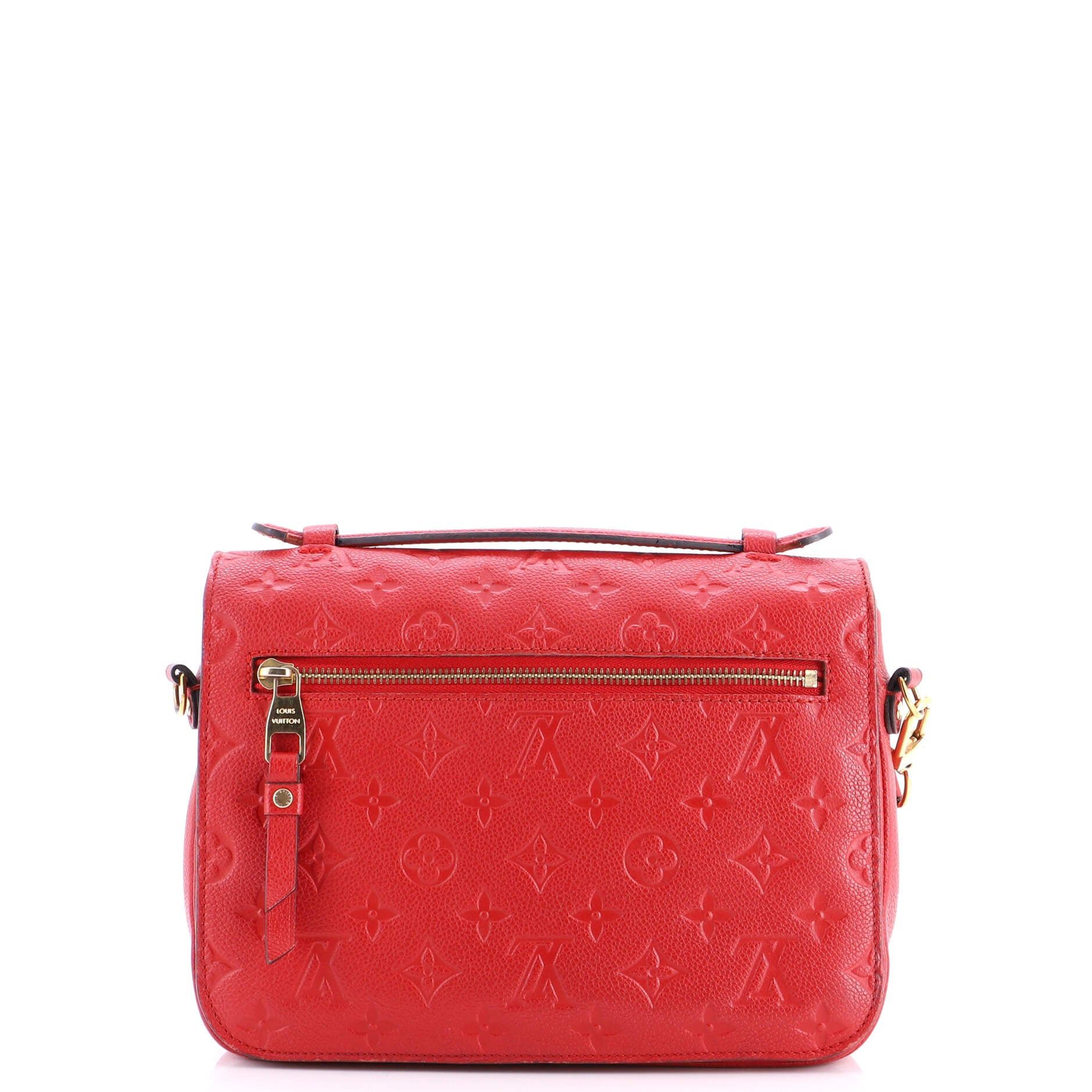 Louis Vuitton Pochette Metis Size ONE SIZE - 3 Thumbnail