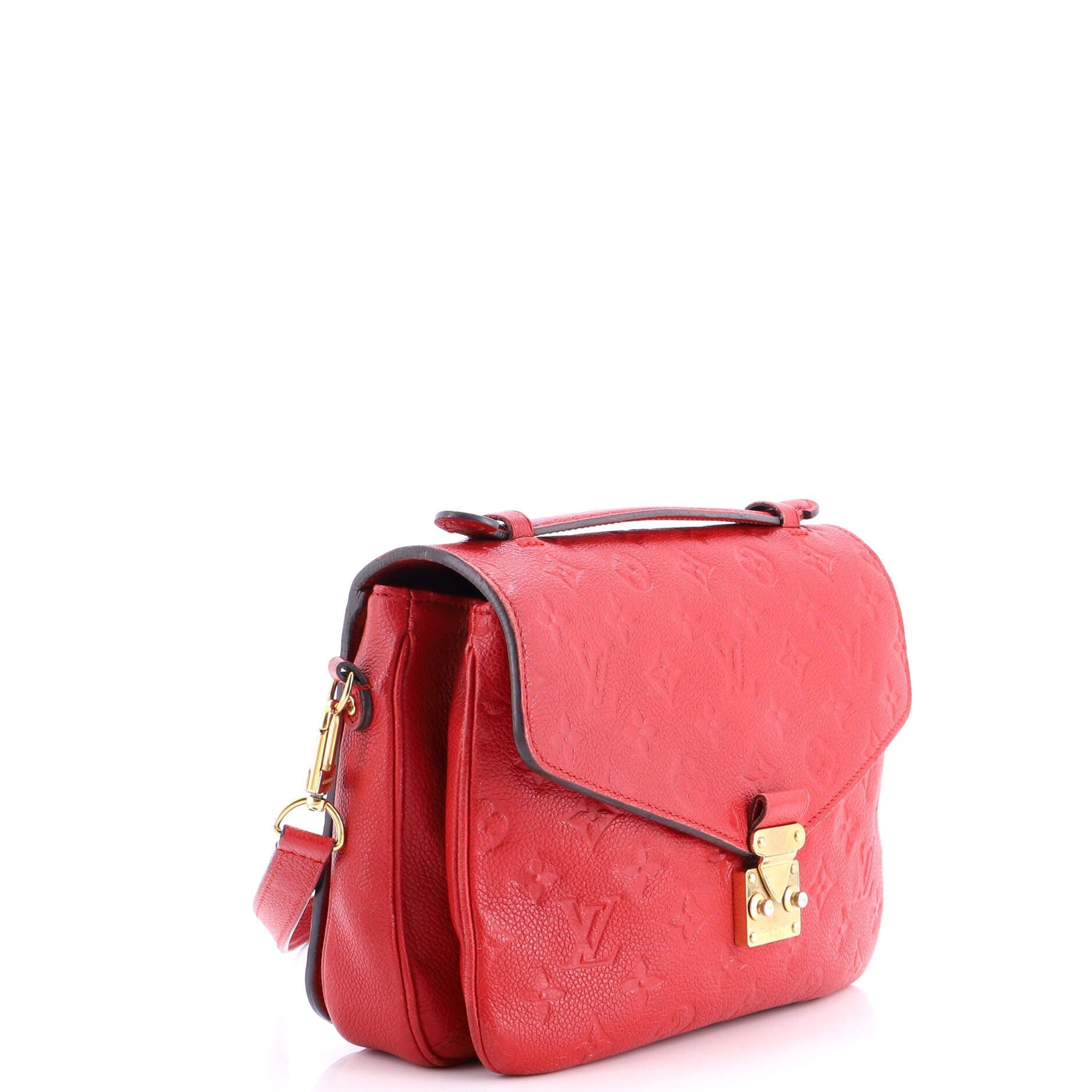 Louis Vuitton Pochette Metis Size ONE SIZE - 2 Thumbnail