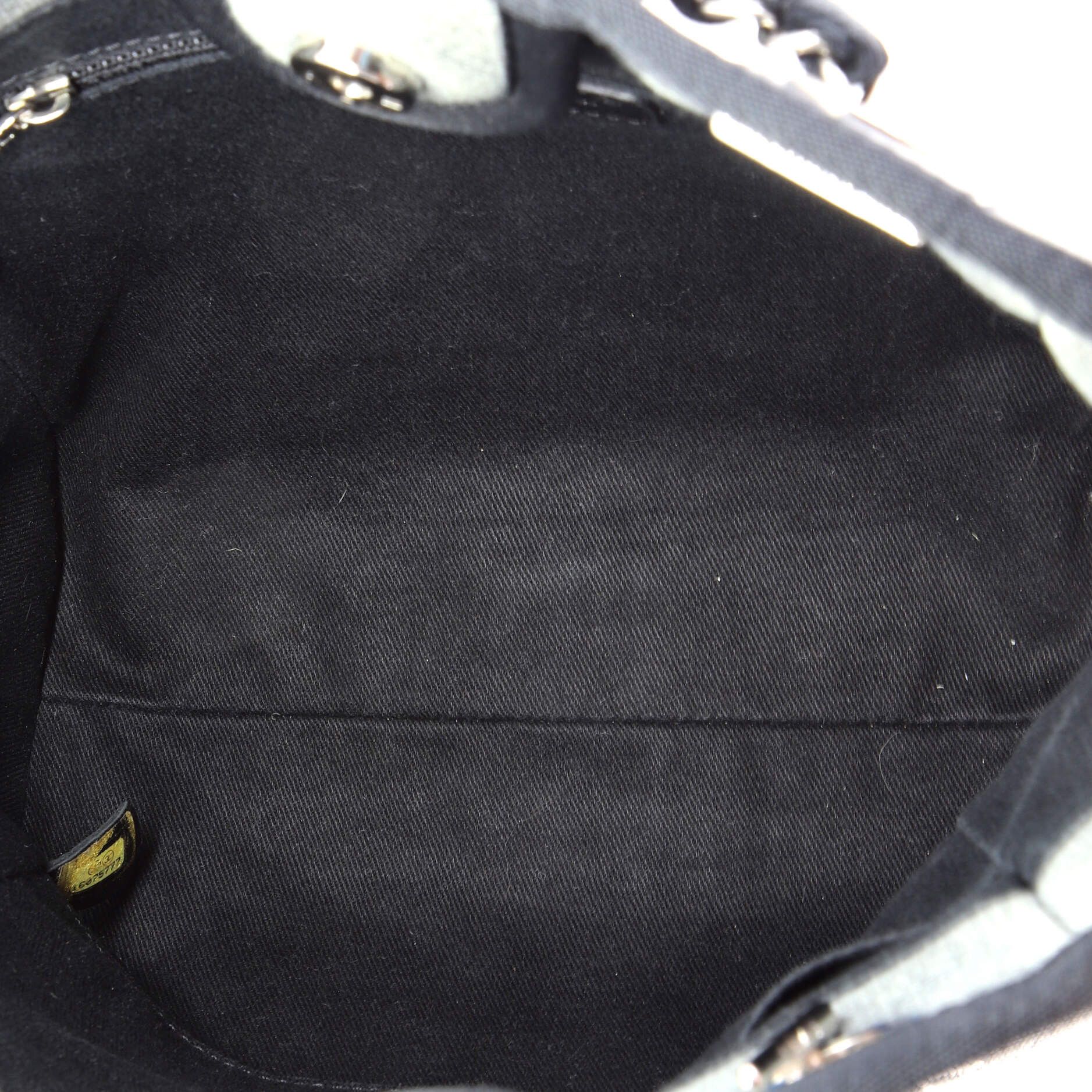 Chanel North South Deauville Tote Size ONE SIZE - 5 Thumbnail