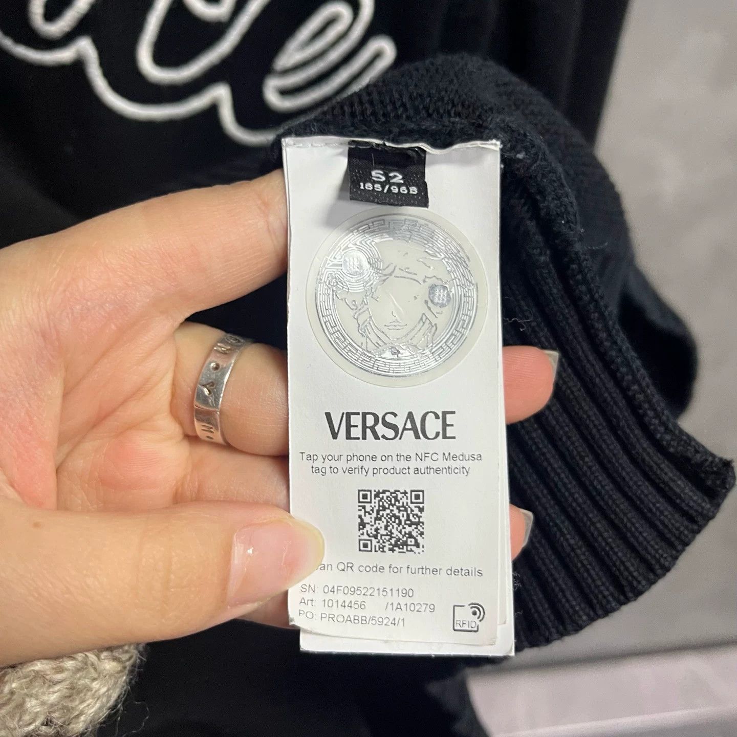 Versace Versace Knit Embroidered Black Jacket 52 Women Size XXL / US 16-18 / IT 52-54 - 4 Thumbnail