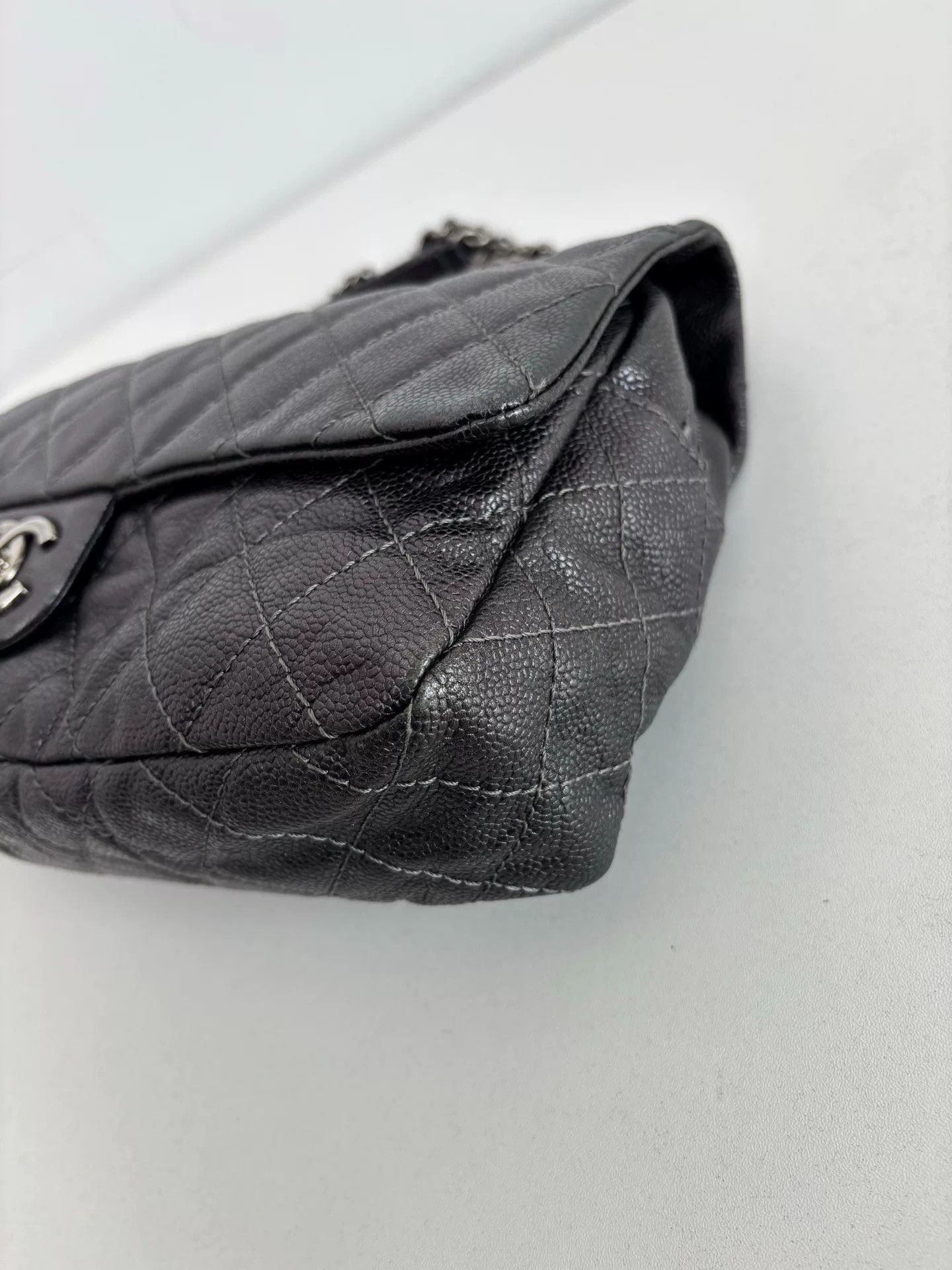 Chanel Pre-loved Bag Very good condition Size ONE SIZE - 6 Thumbnail