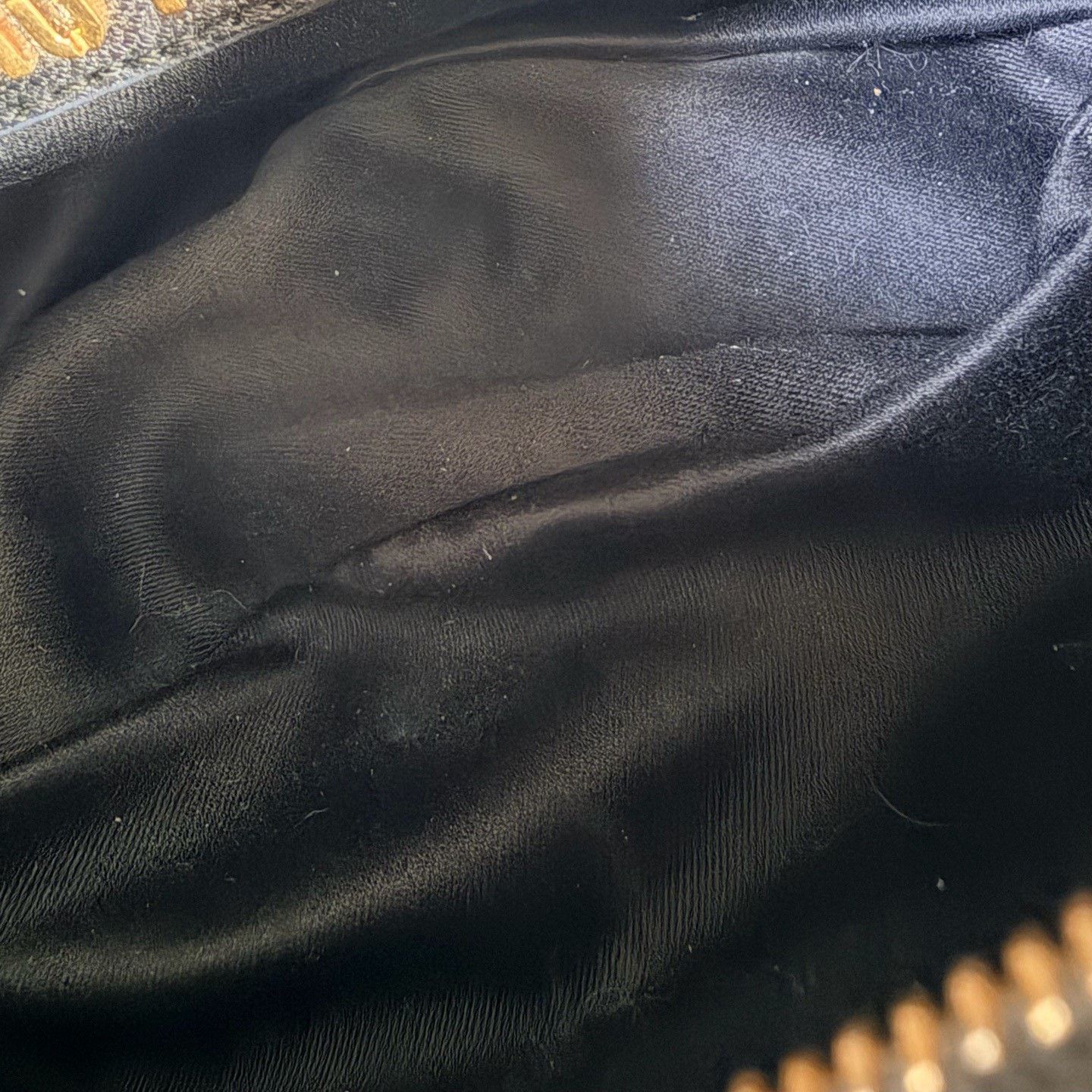 Miu Miu Pre-loved Bag Very good condition Size ONE SIZE - 7 Thumbnail