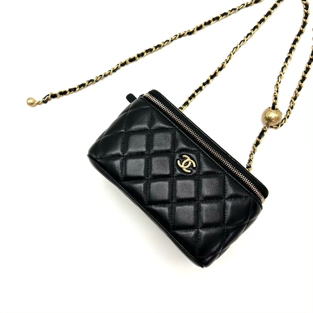Chanel Pre-loved Bag Very good condition Size ONE SIZE - 3 Thumbnail
