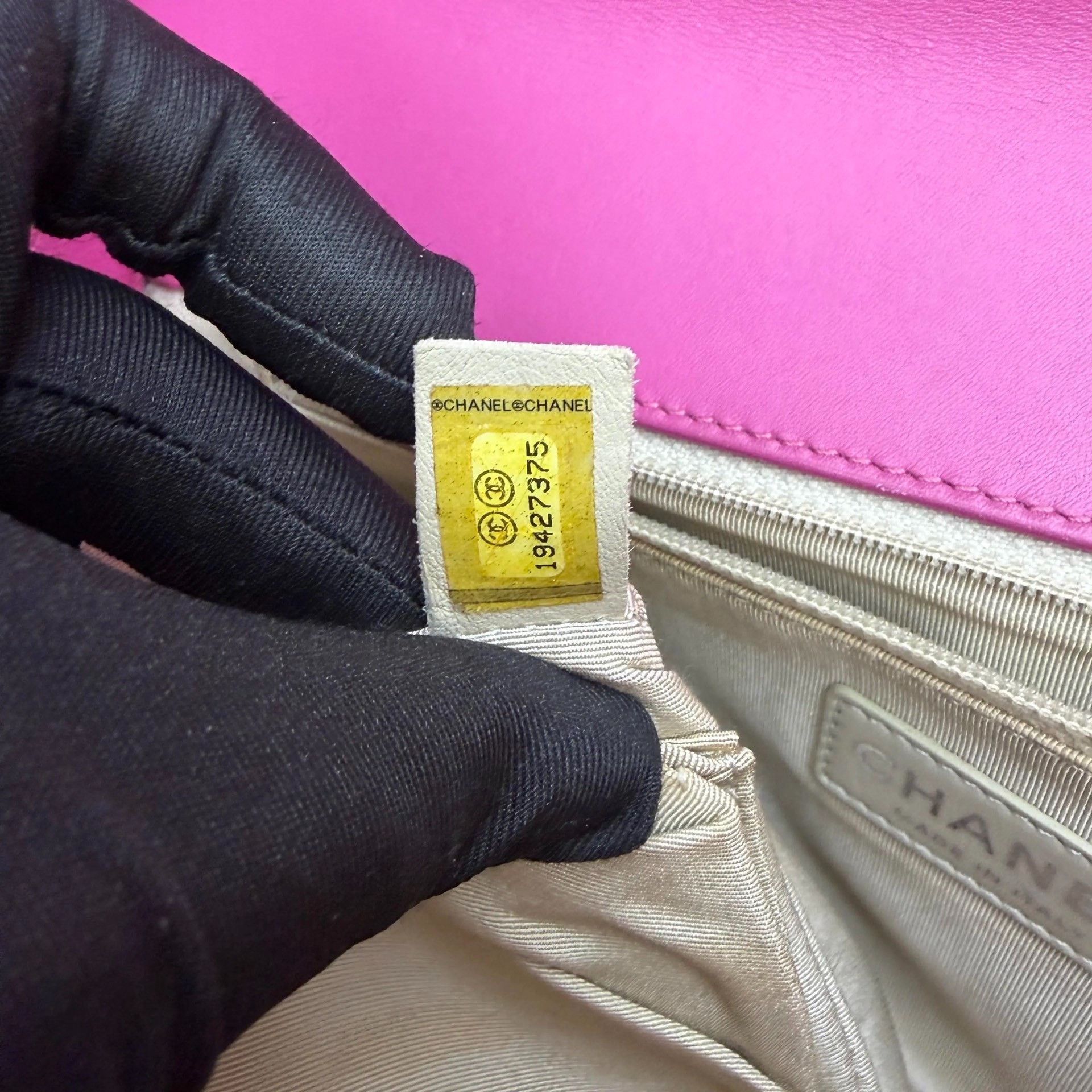 Chanel Pre-loved Bag Very good condition Size ONE SIZE - 8 Thumbnail