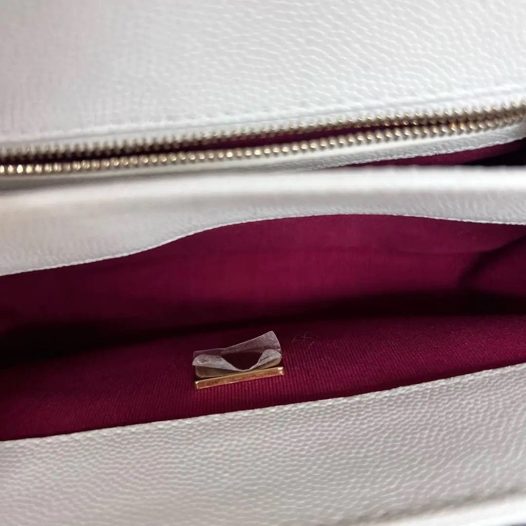 Chanel Pre-loved Bag Very good condition Size ONE SIZE - 8 Thumbnail
