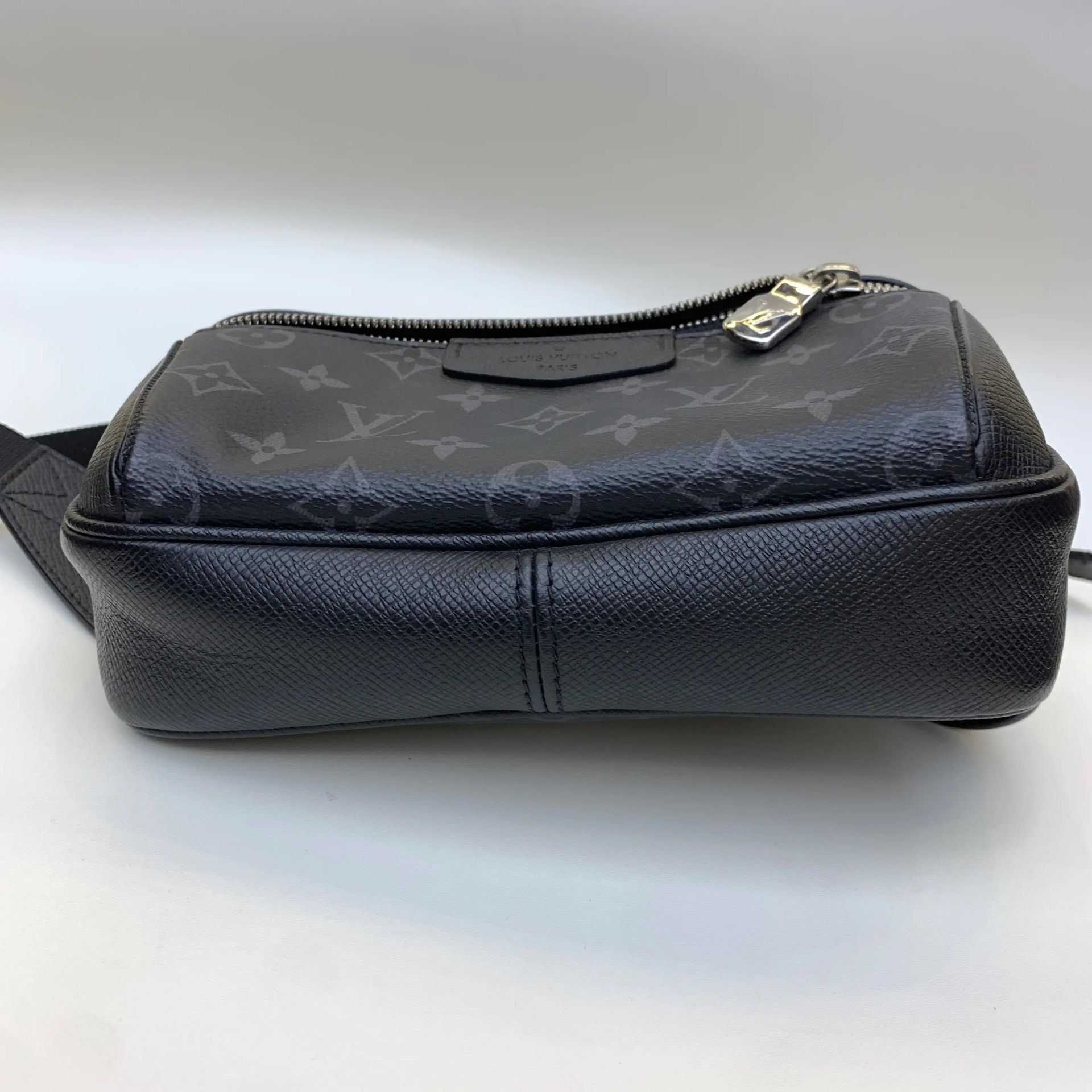 Louis Vuitton Pre-loved Bag Very good condition Size ONE SIZE - 7 Thumbnail
