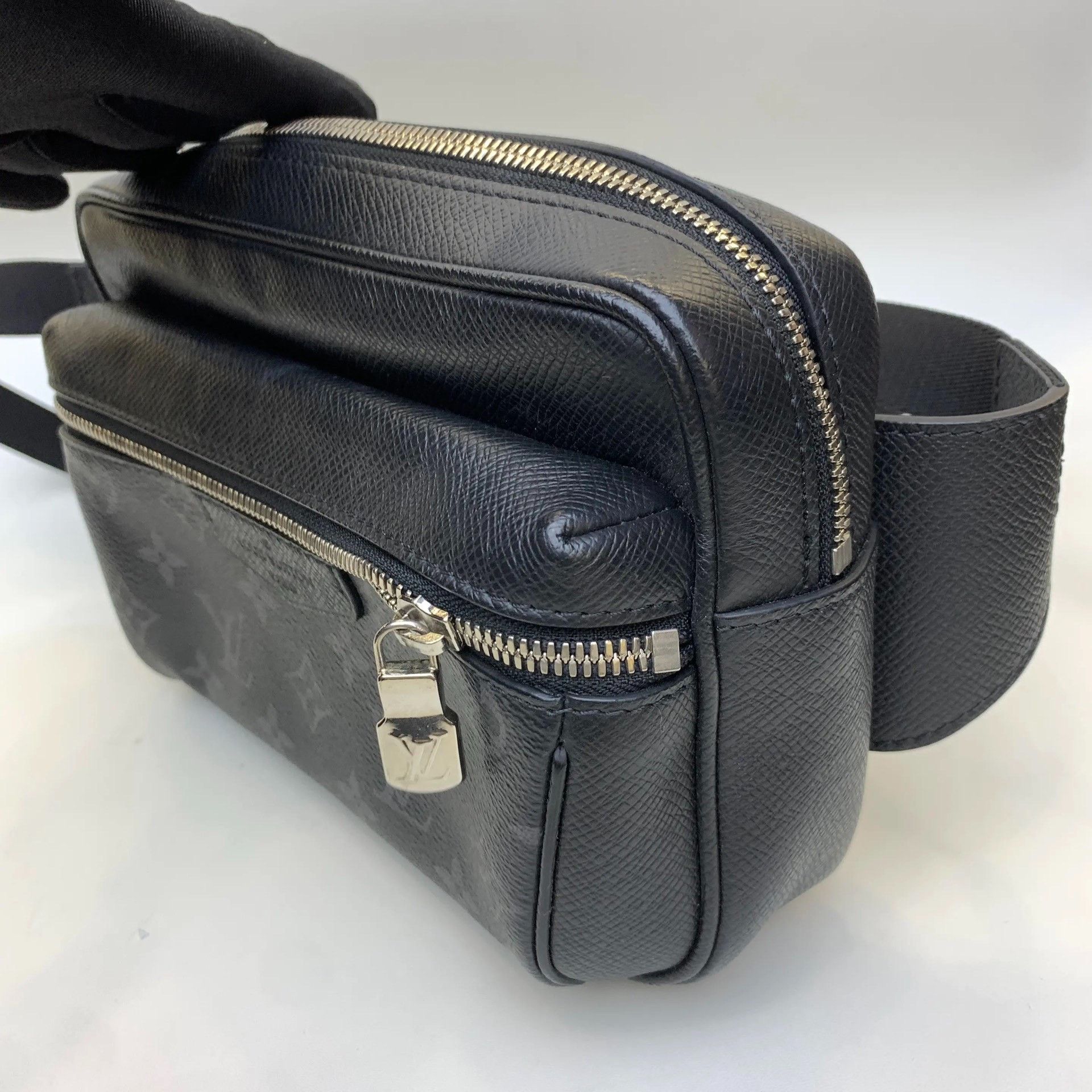 Louis Vuitton Pre-loved Bag Very good condition Size ONE SIZE - 3 Thumbnail