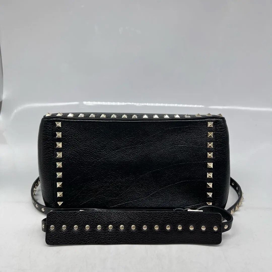 Valentino Pre-loved Bag Very good condition Size ONE SIZE - 8 Thumbnail