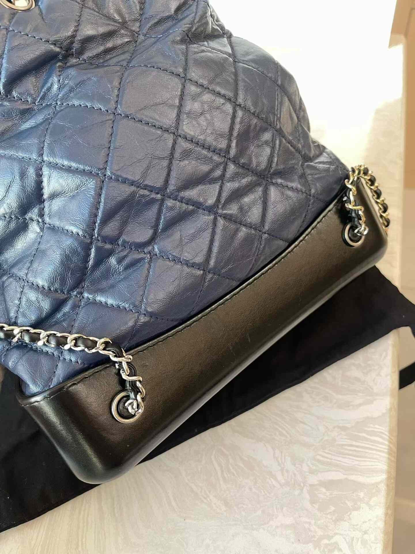 Chanel Pre-loved Bag Very good condition Size ONE SIZE - 6 Thumbnail