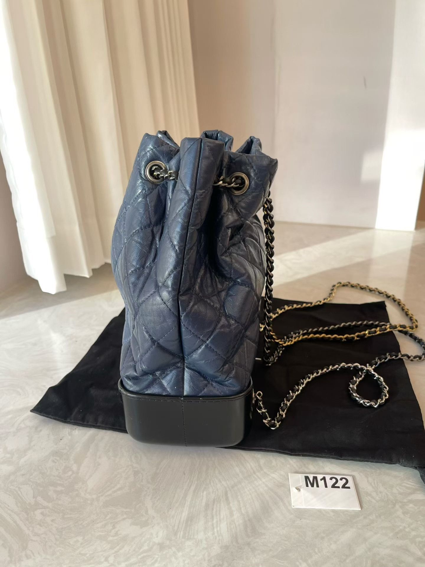 Chanel Pre-loved Bag Very good condition Size ONE SIZE - 3 Thumbnail