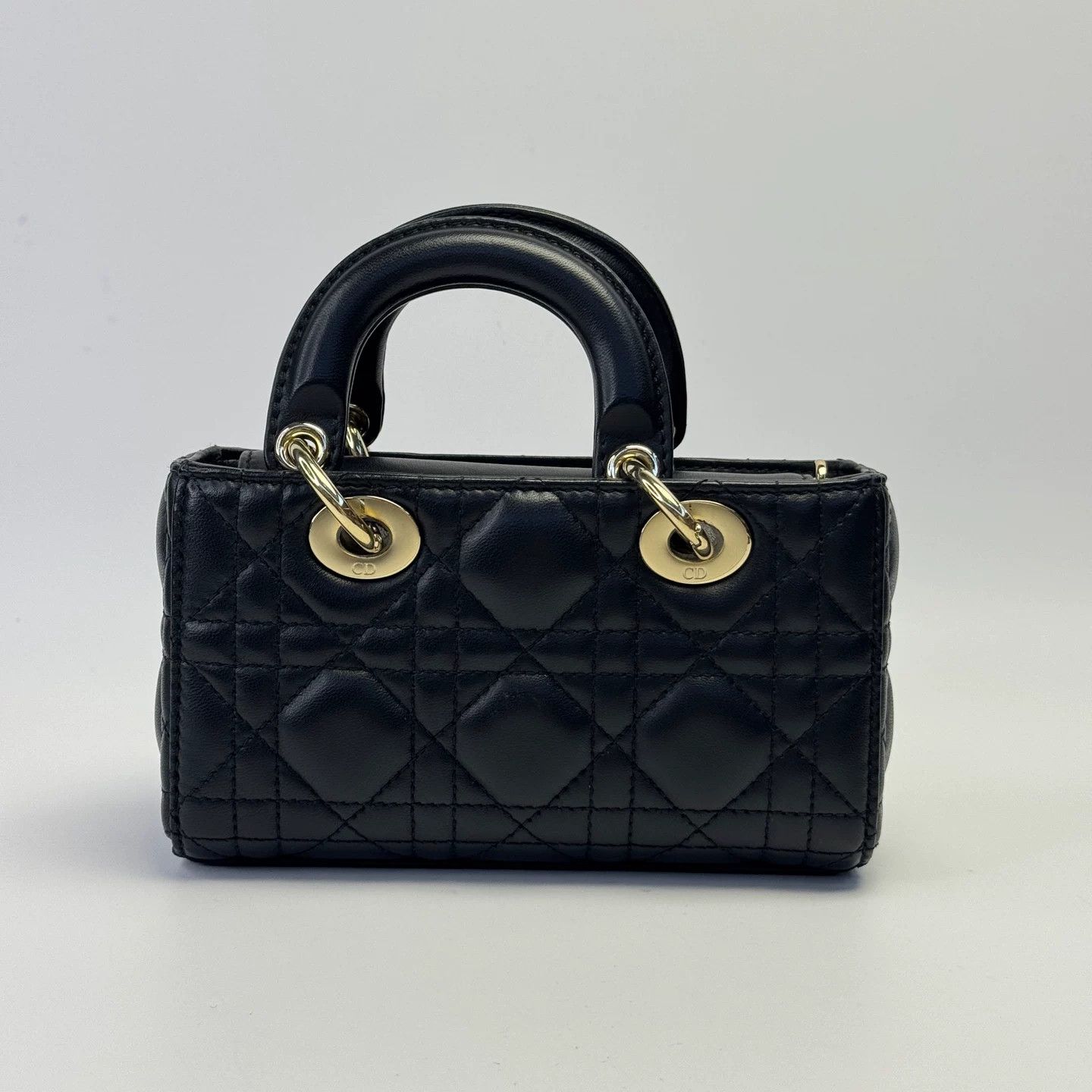 Dior Pre-loved Bag Very good condition Size ONE SIZE - 3 Thumbnail