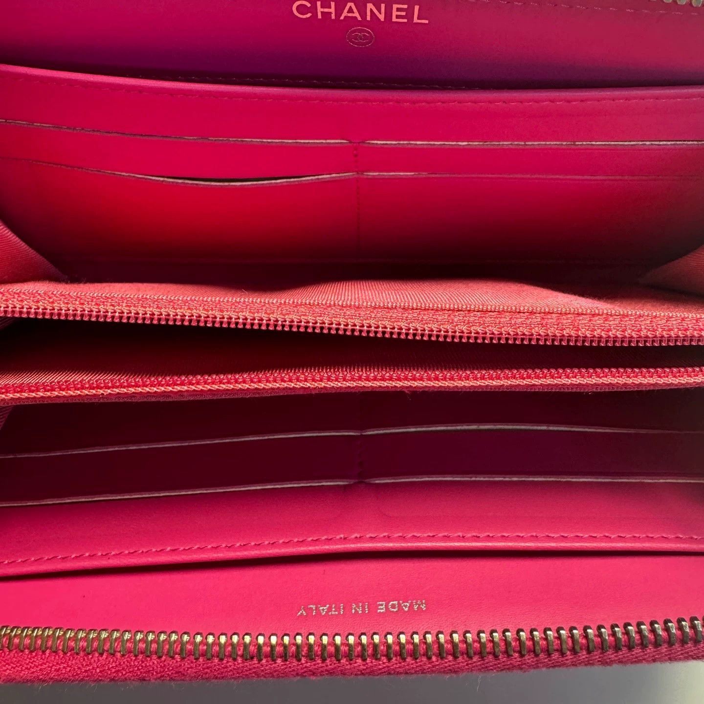 Chanel Pre-loved Bag Very good condition Size ONE SIZE - 9 Thumbnail