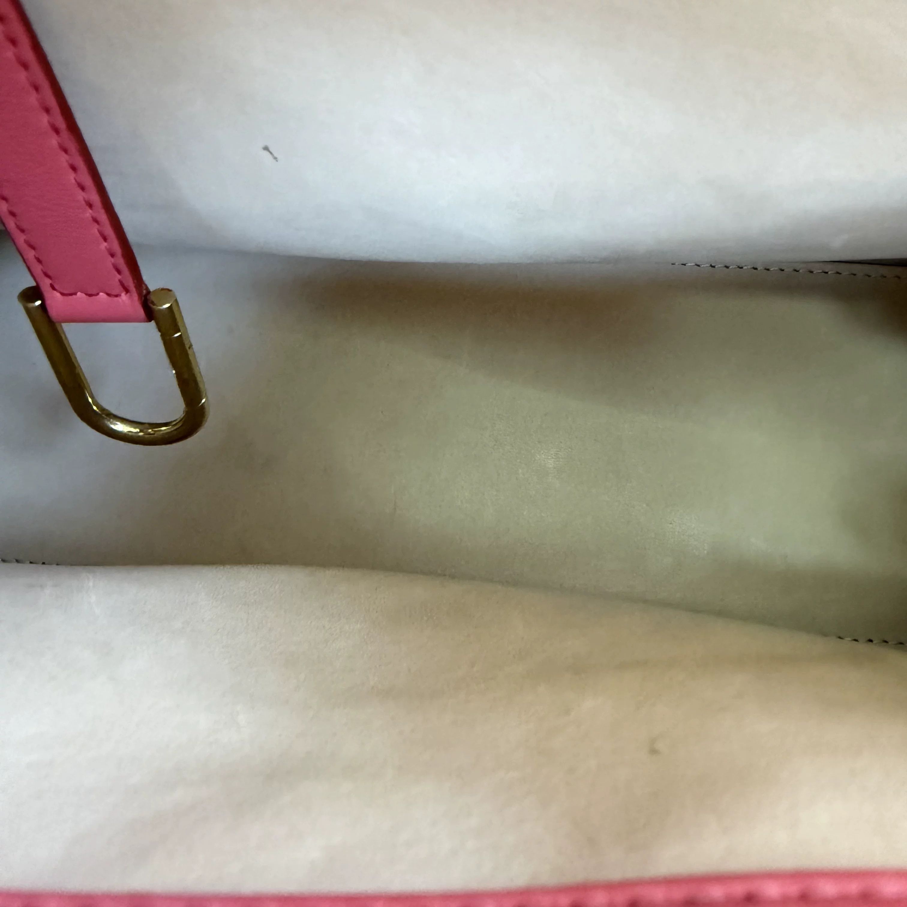 Louis Vuitton Pre-loved Bag Very good condition Size ONE SIZE - 9 Thumbnail