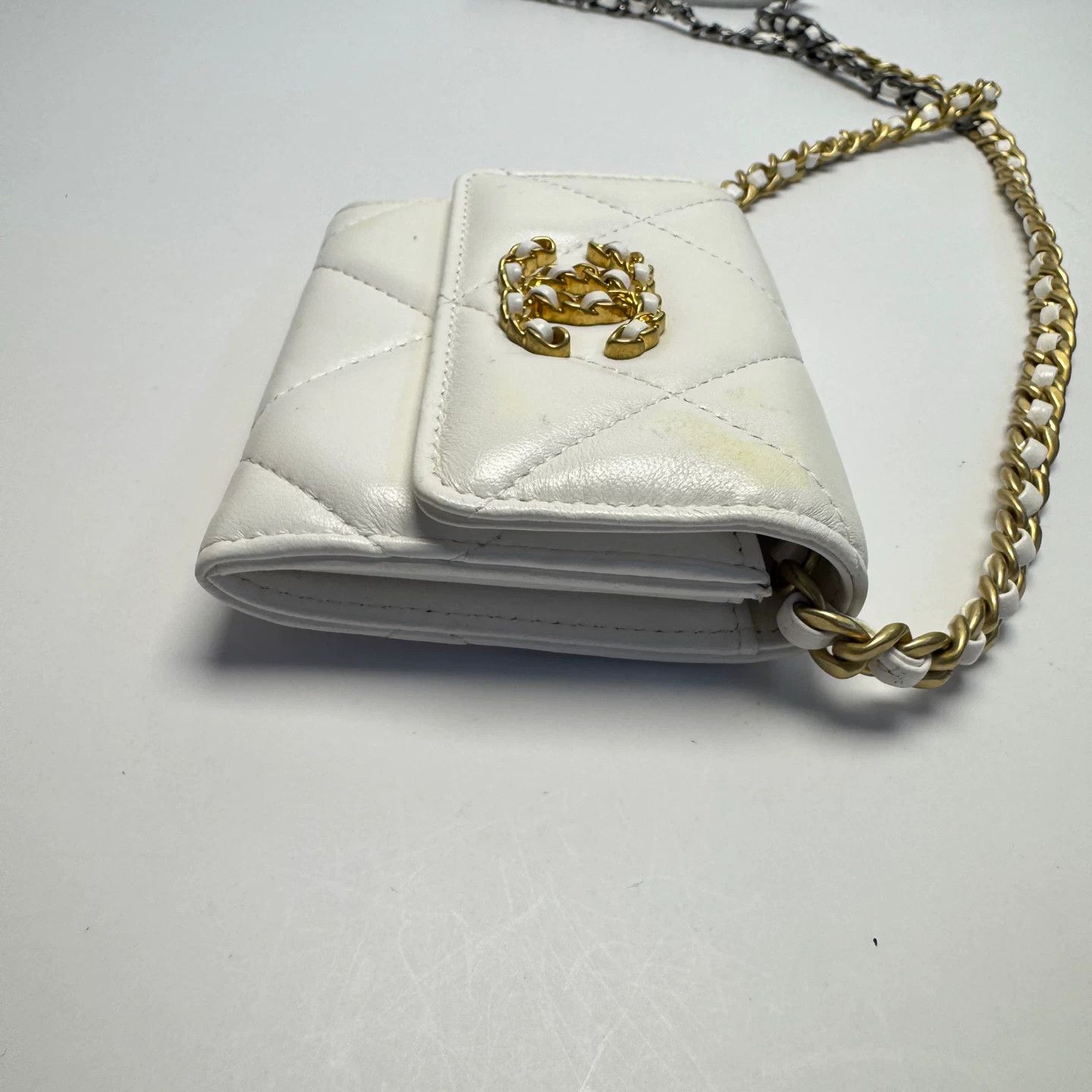 Chanel Pre-loved Bag Very good condition Size ONE SIZE - 4 Thumbnail
