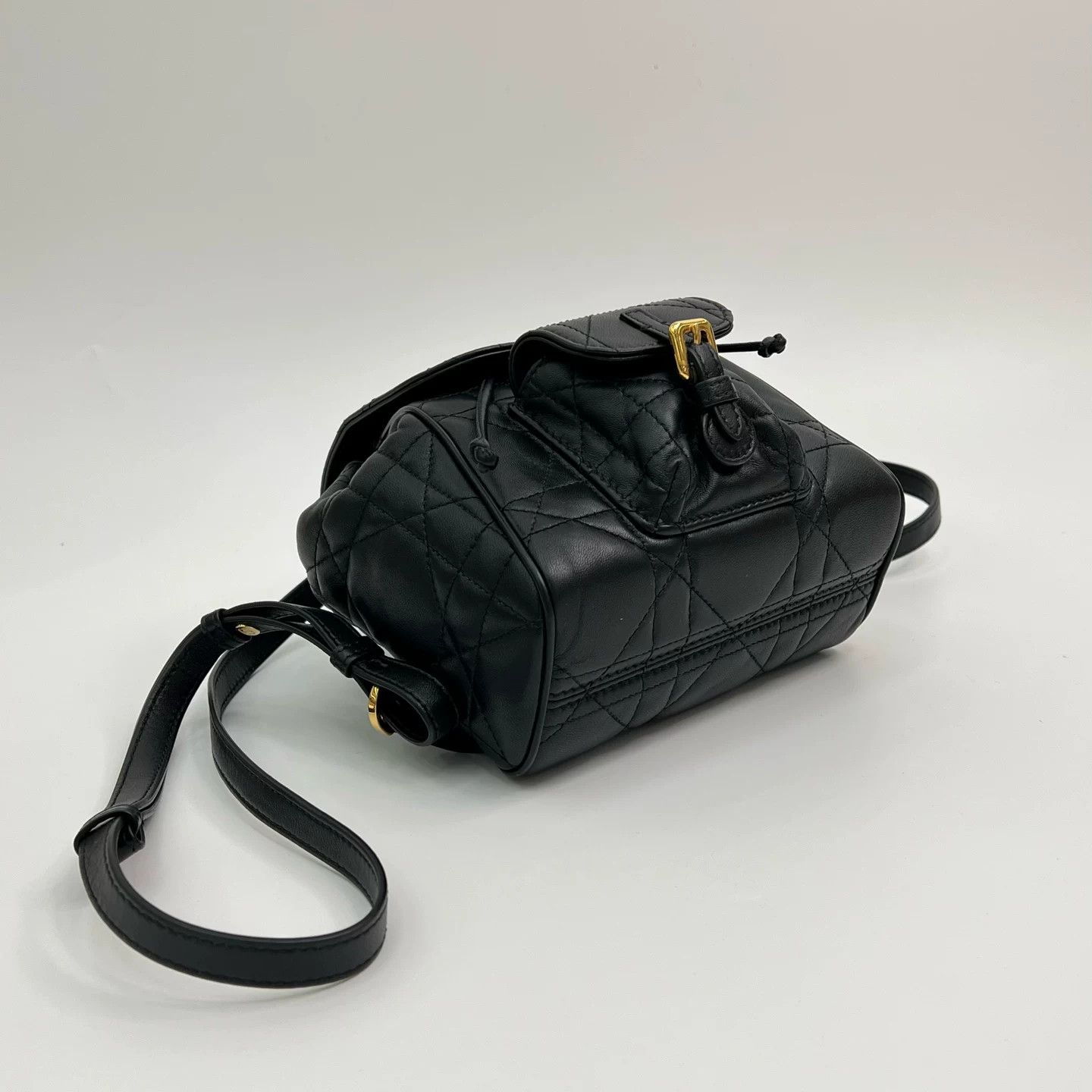 Dior Pre-loved Bag Very good condition Size ONE SIZE - 5 Thumbnail