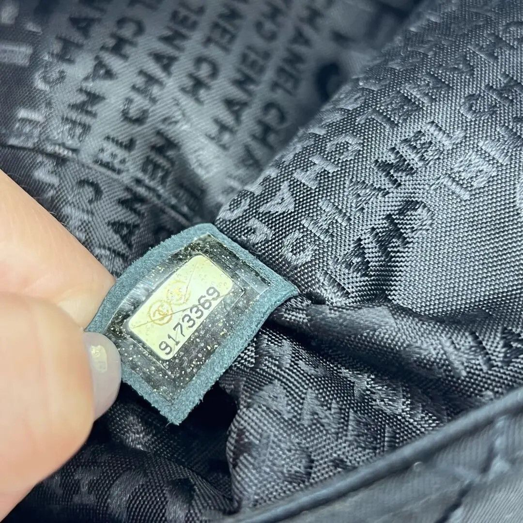 Chanel Pre-loved Bag Very good condition Size ONE SIZE - 8 Thumbnail