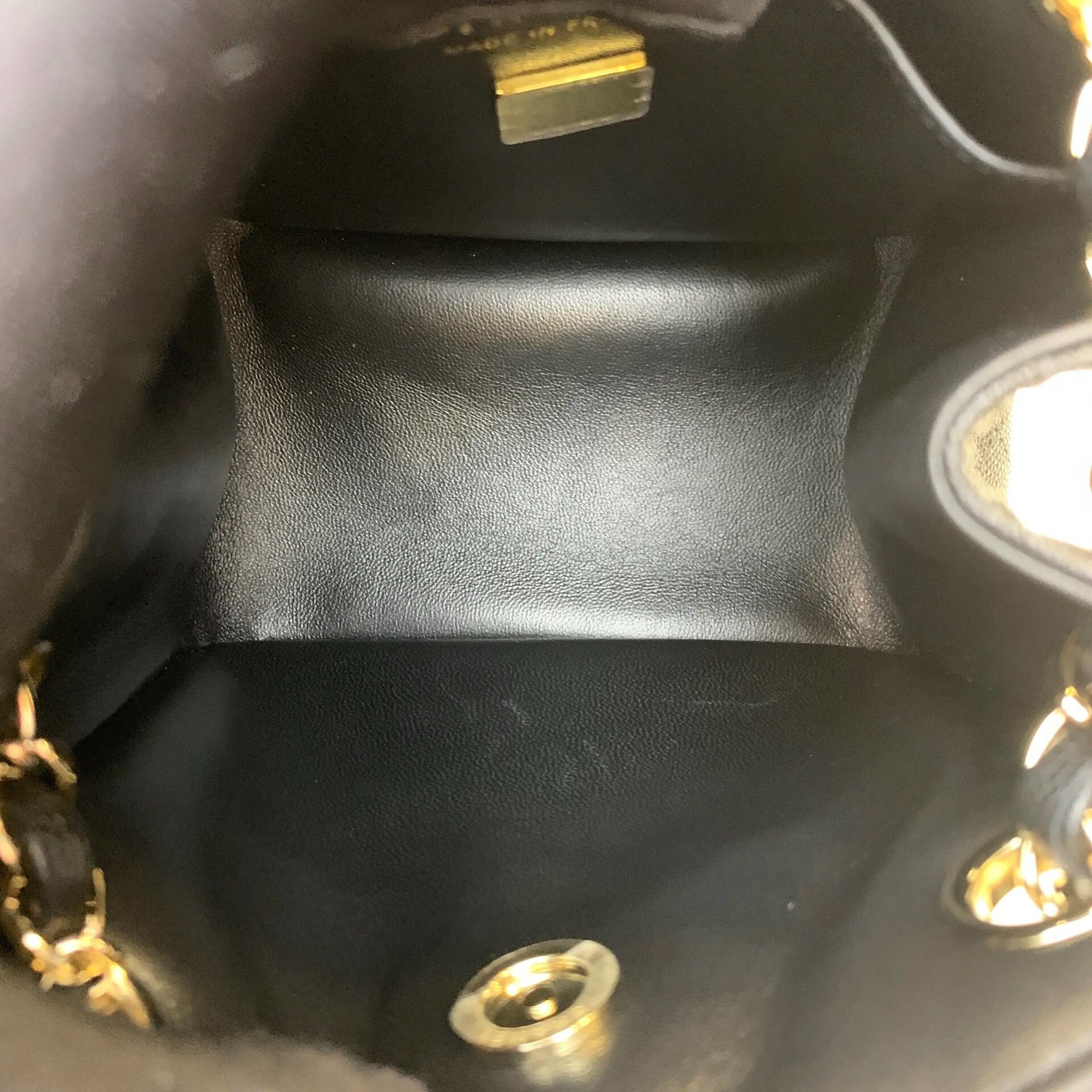 Chanel Pre-loved Bag Very good condition Size ONE SIZE - 7 Thumbnail