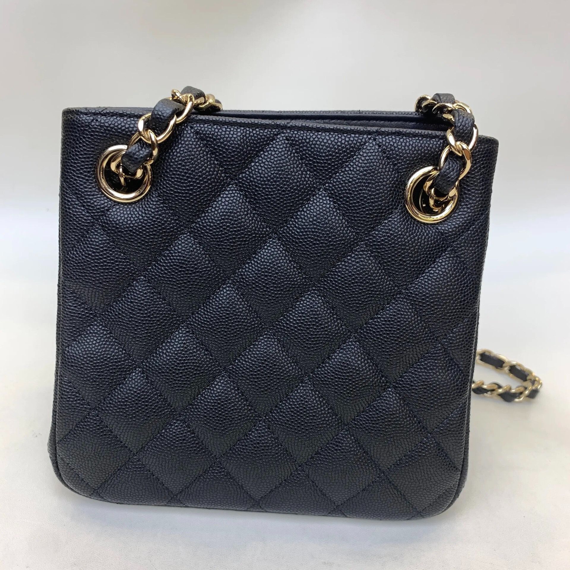 Chanel Pre-loved Bag Very good condition Size ONE SIZE - 5 Thumbnail