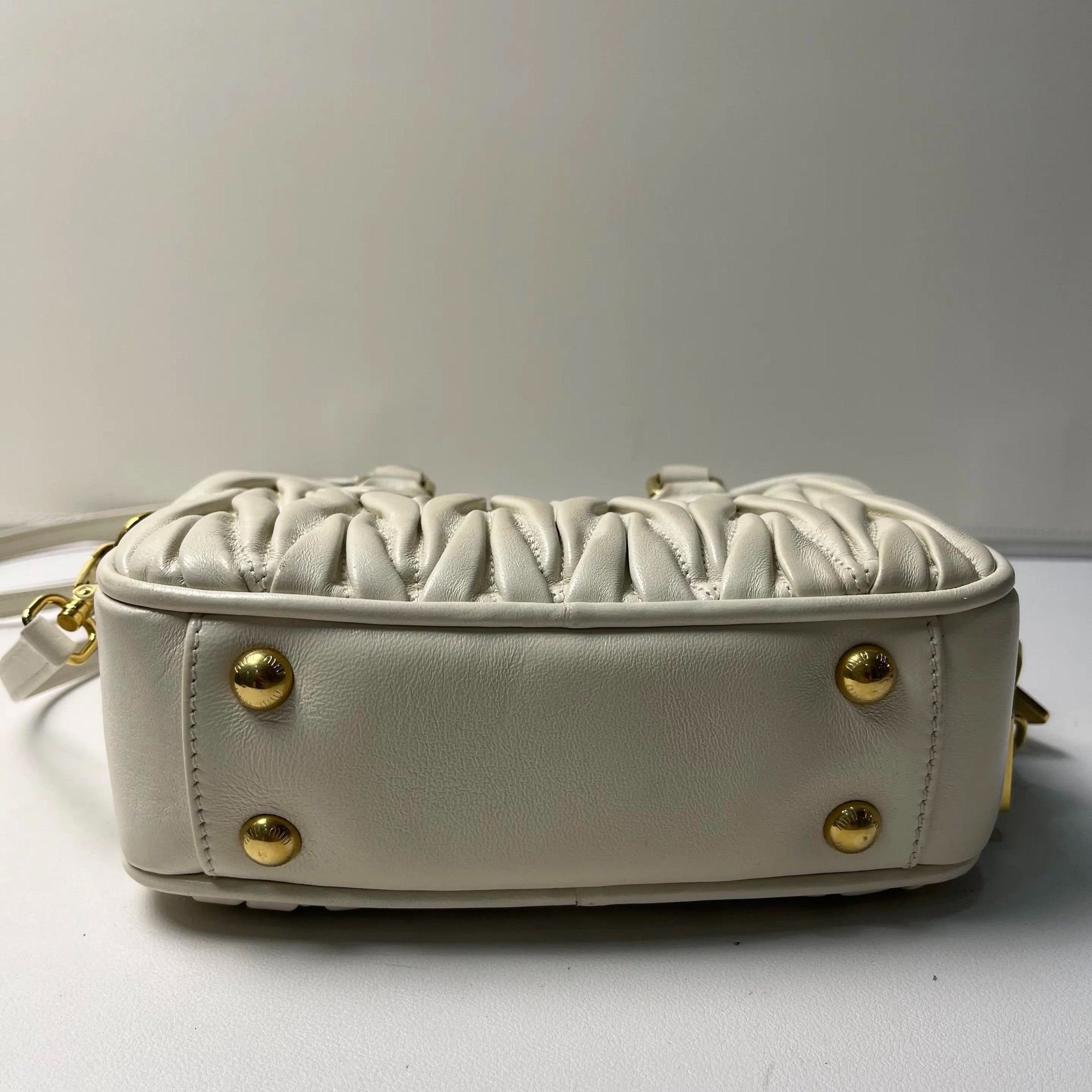 Miu Miu Pre-loved Bag Very good condition Size ONE SIZE - 6 Thumbnail