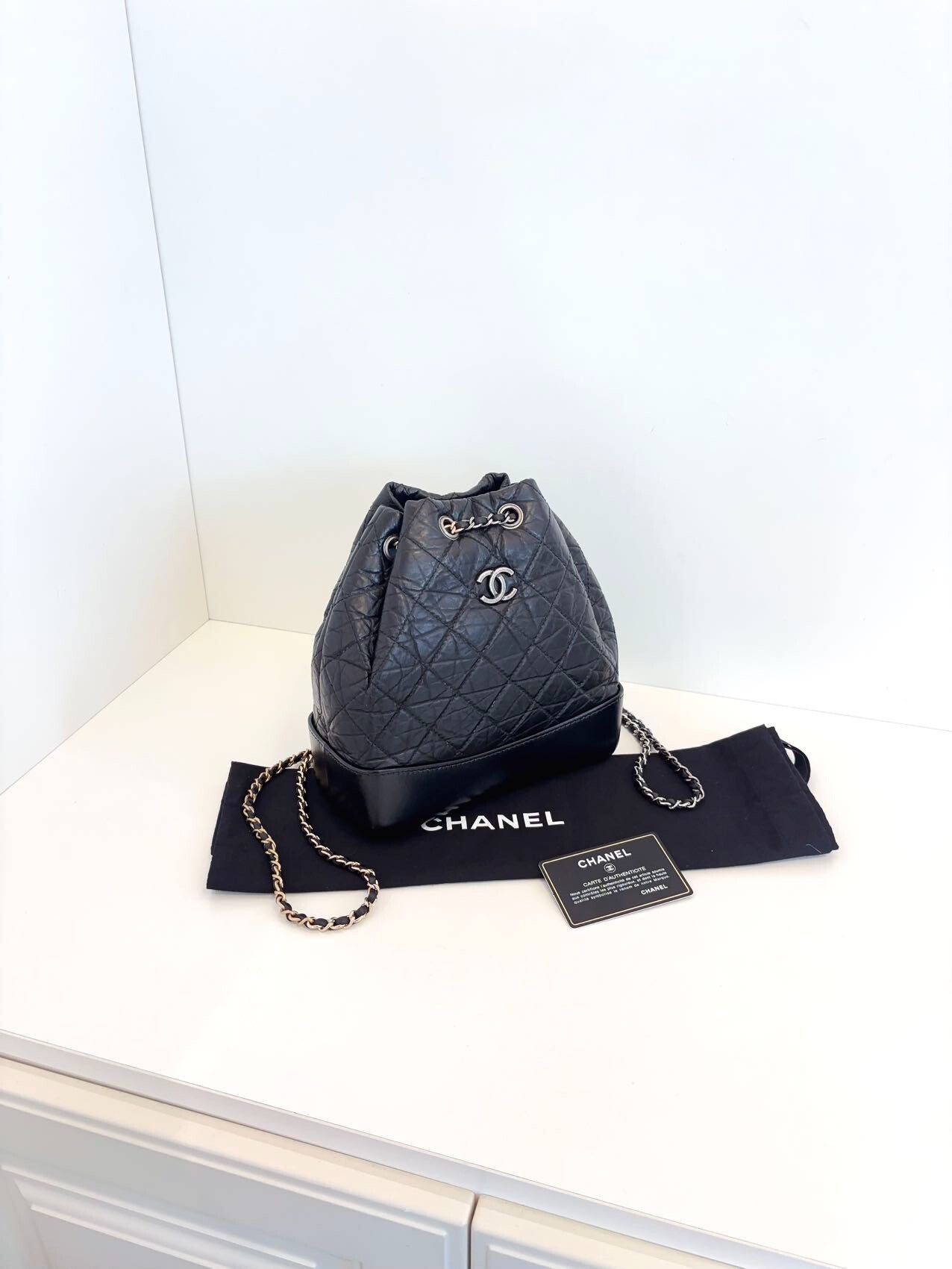 Chanel Pre-loved Bag Very good condition Size ONE SIZE - 2 Thumbnail