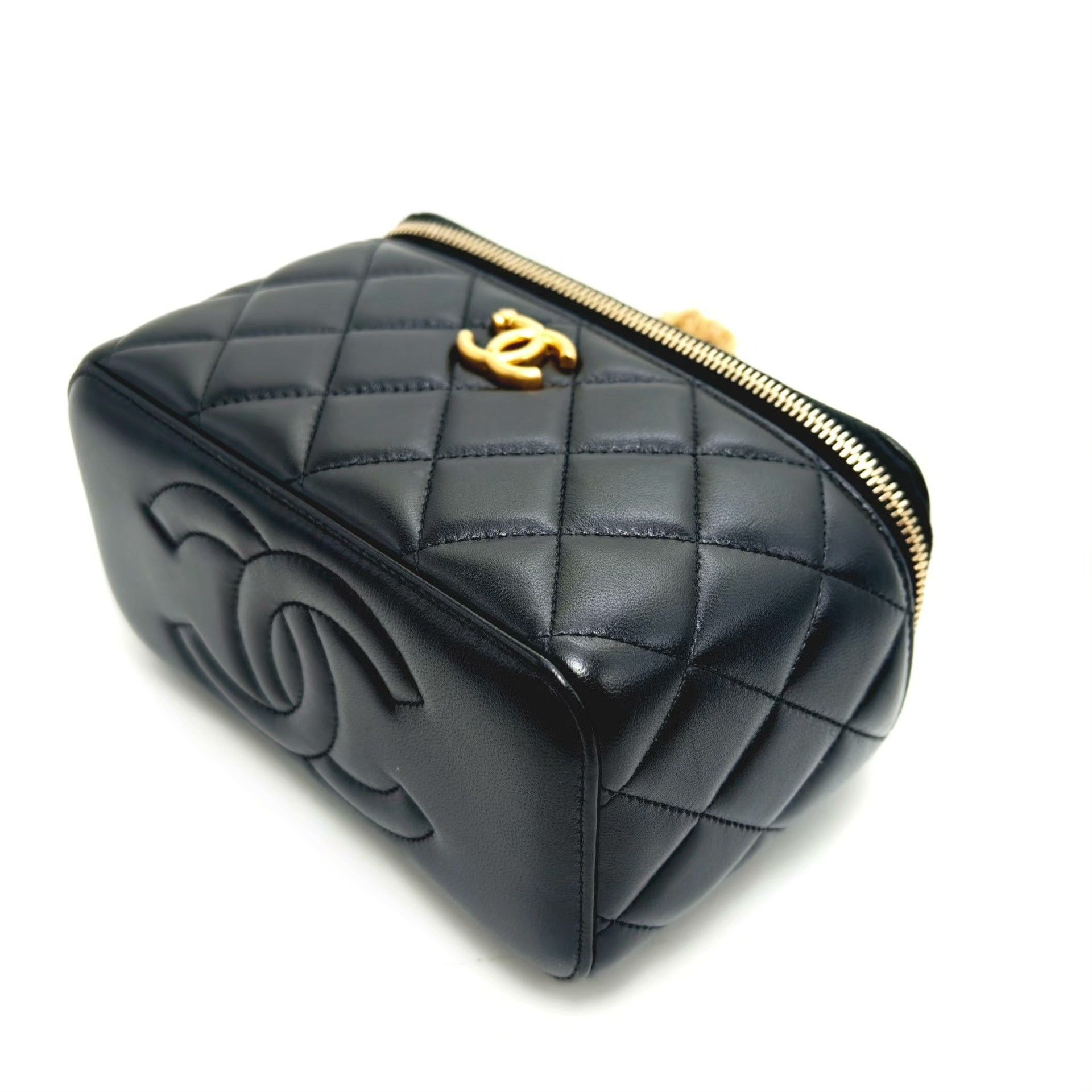 Chanel Pre-loved Bag Very good condition Size ONE SIZE - 4 Thumbnail