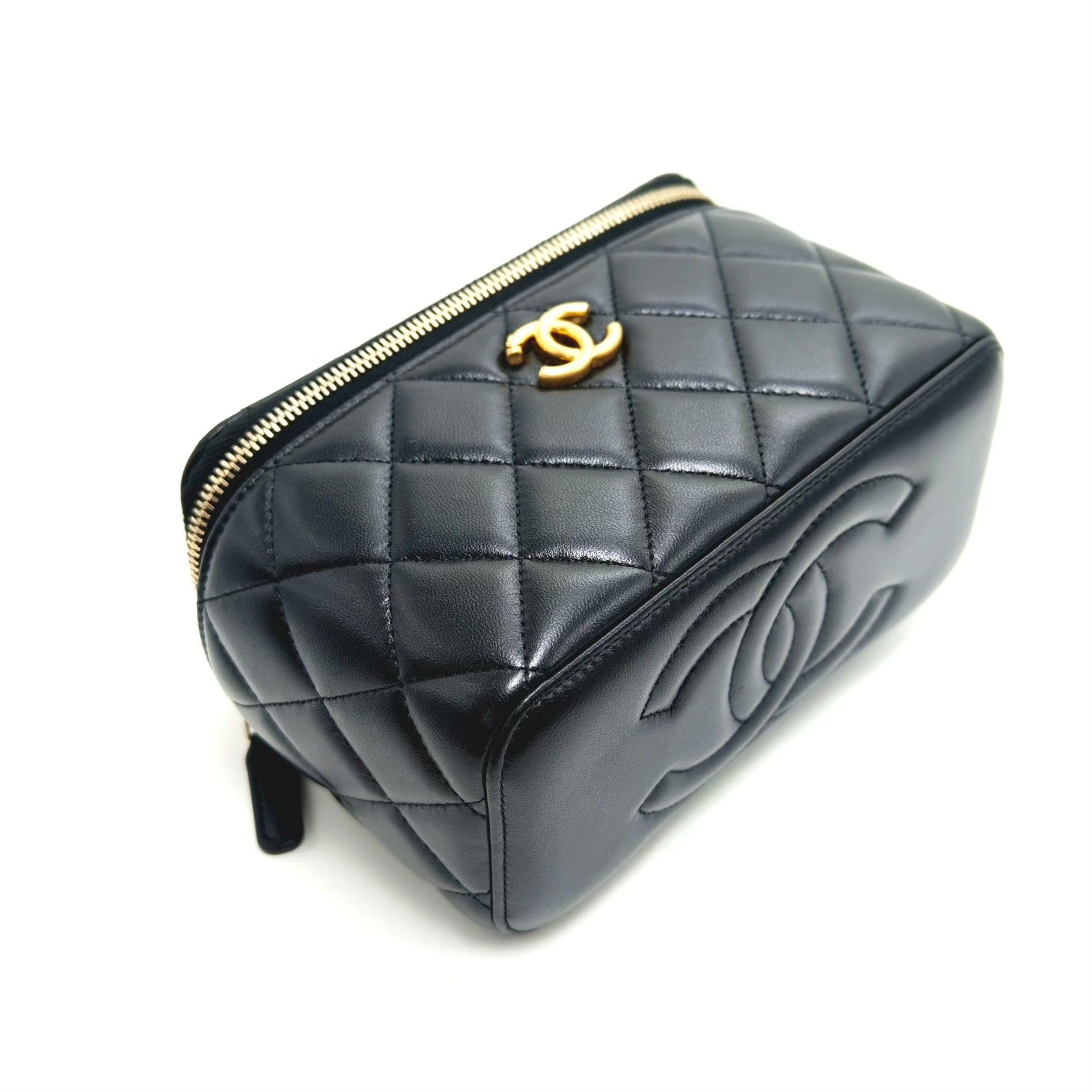 Chanel Pre-loved Bag Very good condition Size ONE SIZE - 3 Thumbnail