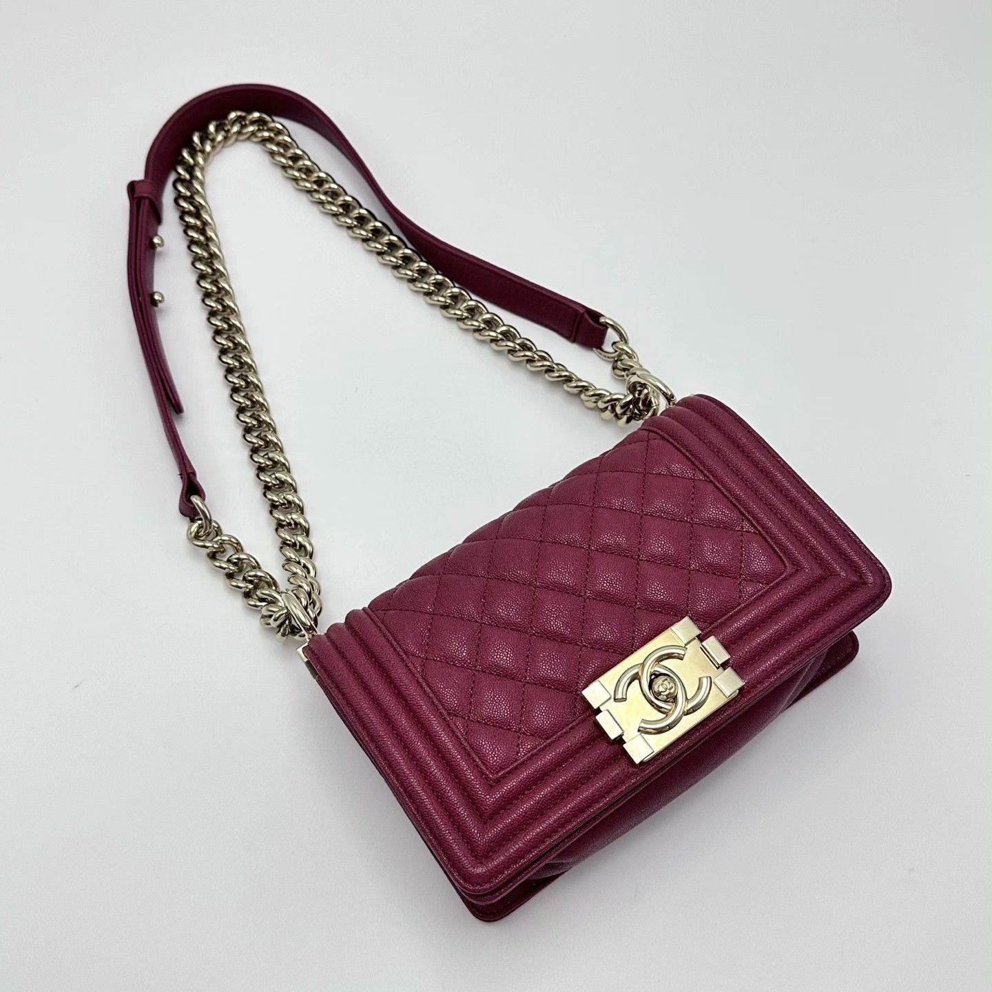 Chanel Pre-loved Bag Very good condition Size ONE SIZE - 3 Thumbnail