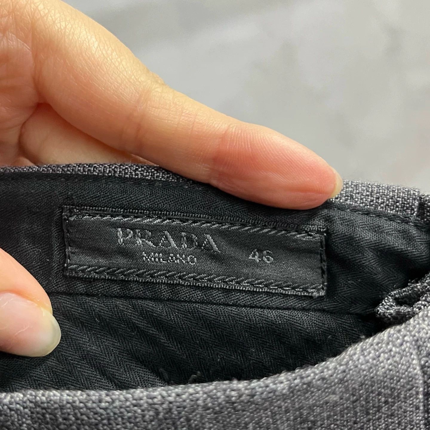 Prada Prada Casual Oversized Gray T-Shirt 46 Women Size L / US 10 / IT 46 - 2 Thumbnail