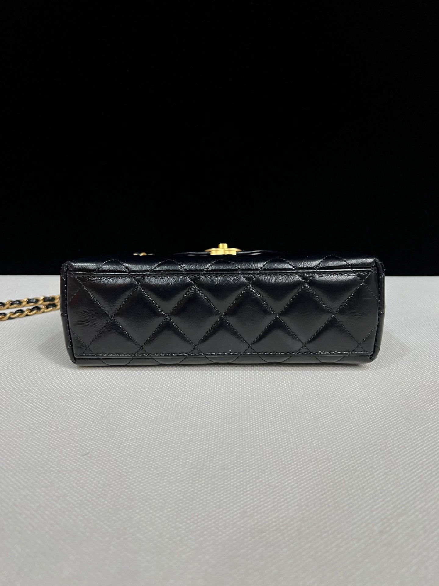 Chanel Pre-loved Bag Very good condition Size ONE SIZE - 6 Thumbnail