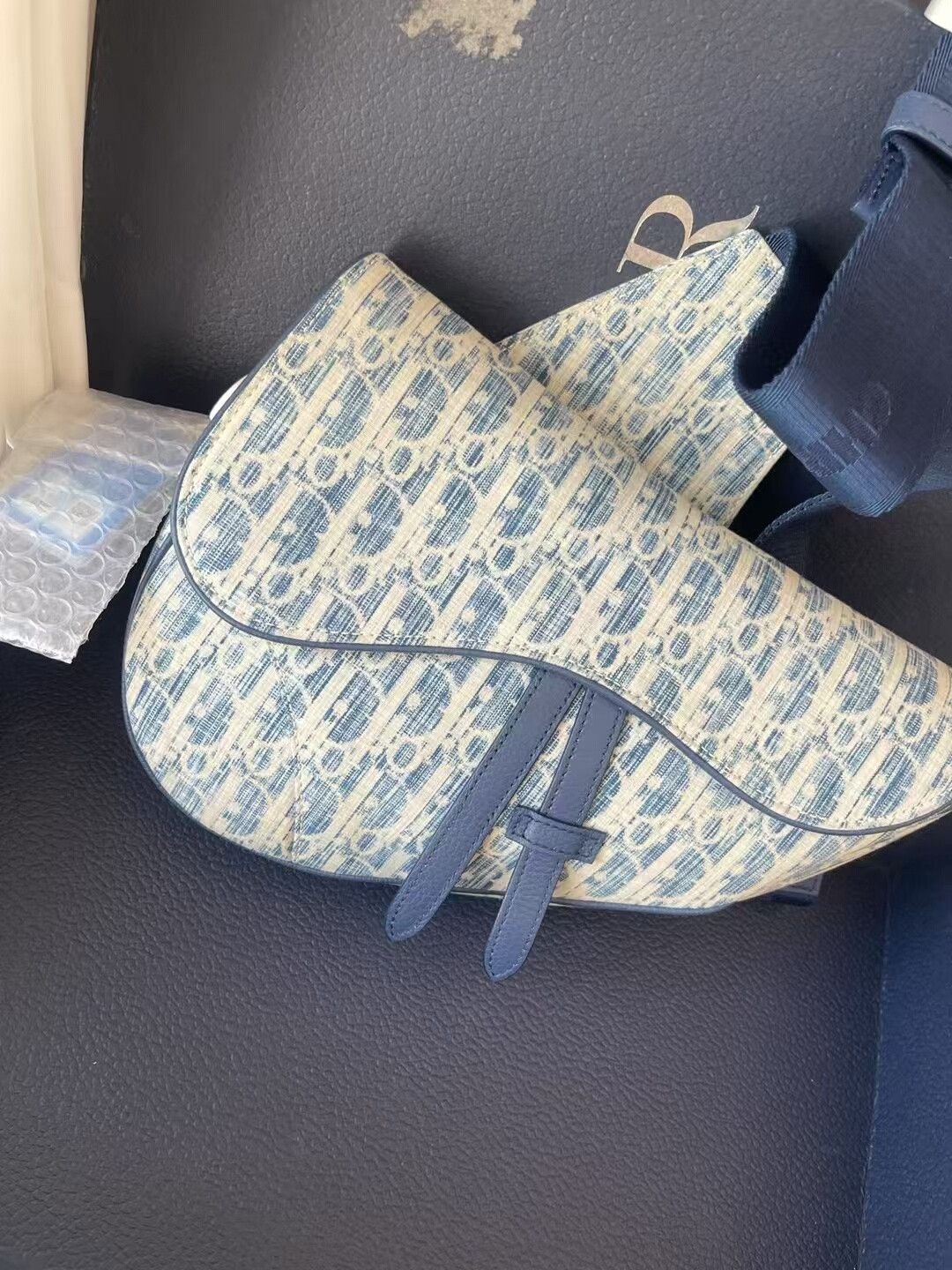 Dior Pre-loved Bag Very good condition Size ONE SIZE - 2 Thumbnail