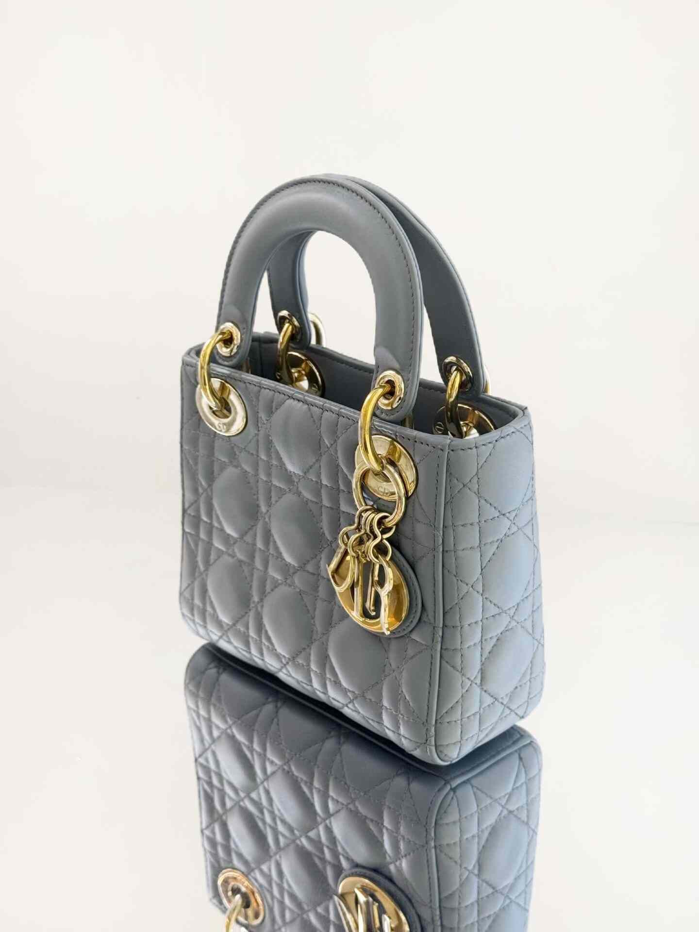 Dior Pre-loved Bag Very good condition Size ONE SIZE - 2 Thumbnail