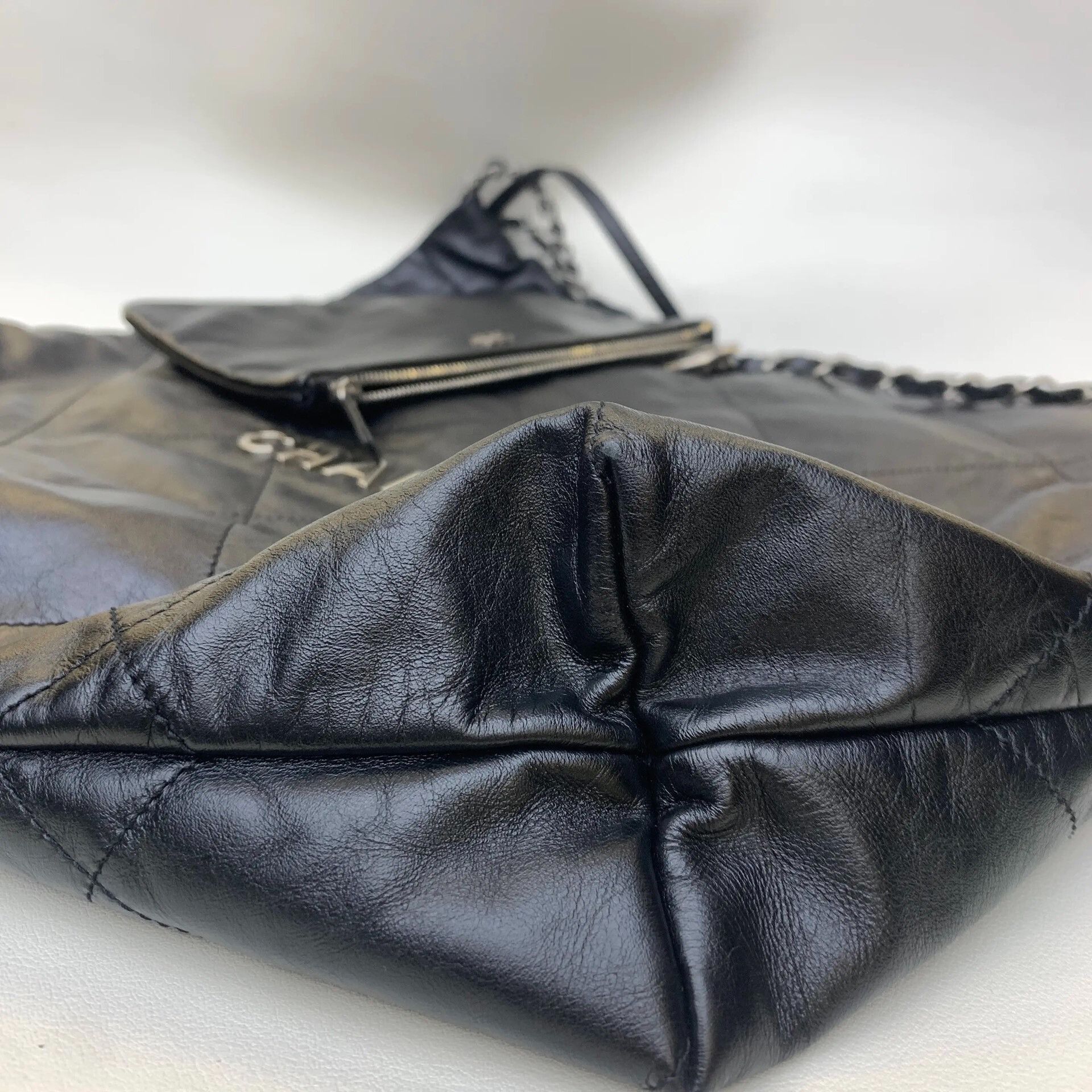 Chanel Pre-loved Bag Very good condition Size ONE SIZE - 3 Thumbnail
