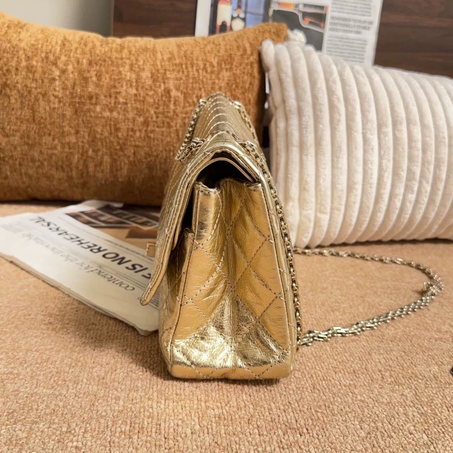 Chanel Pre-loved Bag Very good condition Size ONE SIZE - 5 Thumbnail