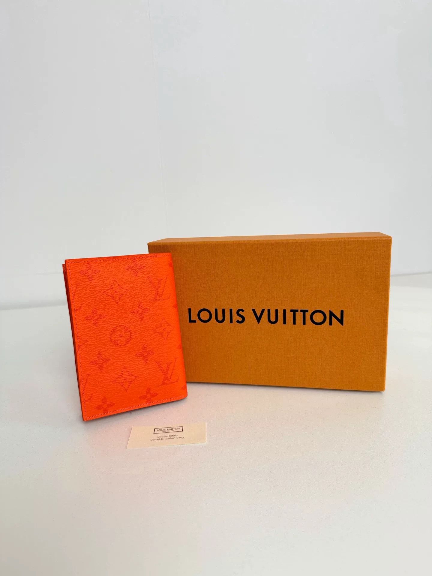 Louis Vuitton Pre-loved Bag Brand new condition Size ONE SIZE - 4 Thumbnail