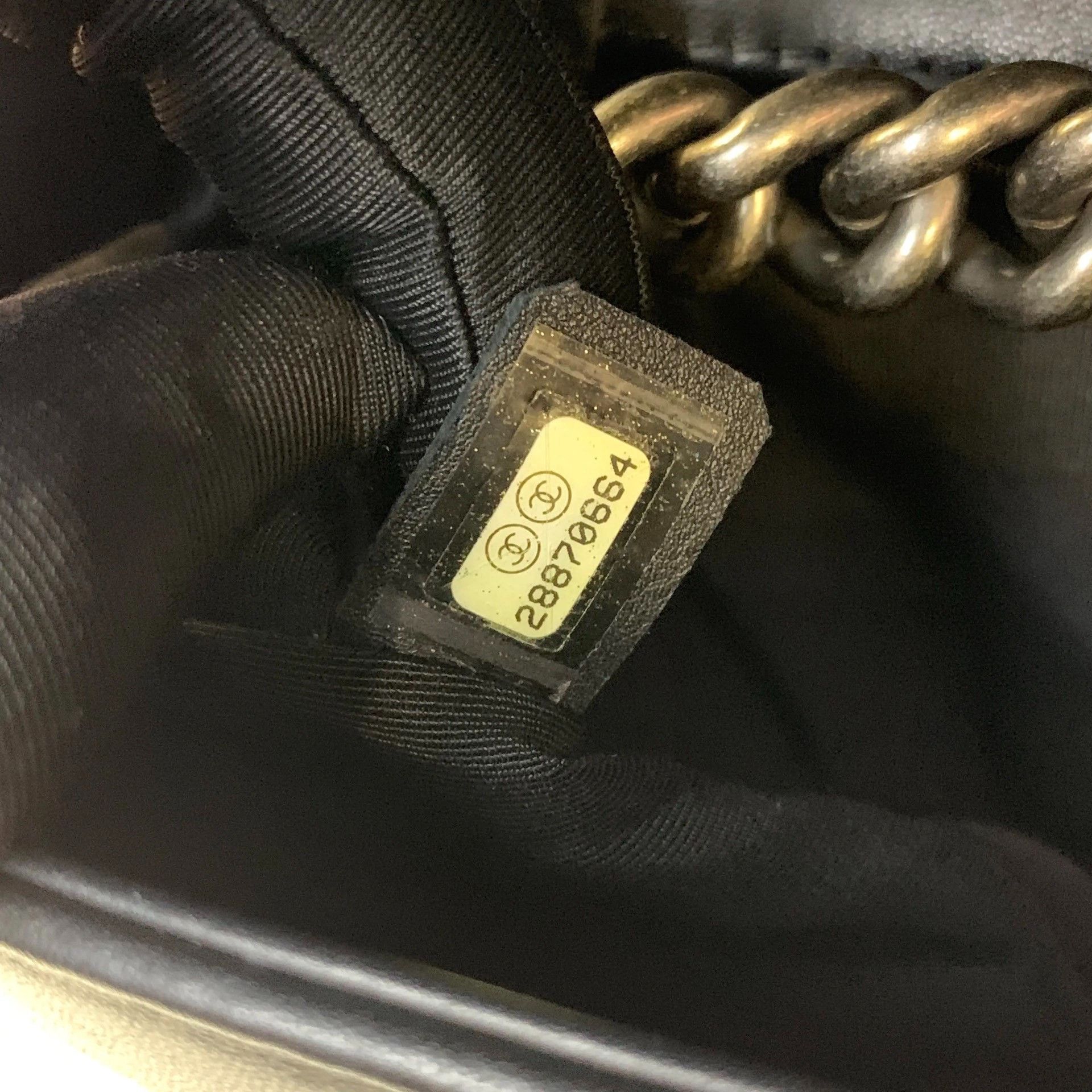 Chanel Pre-loved Bag Very good condition Size ONE SIZE - 9 Thumbnail